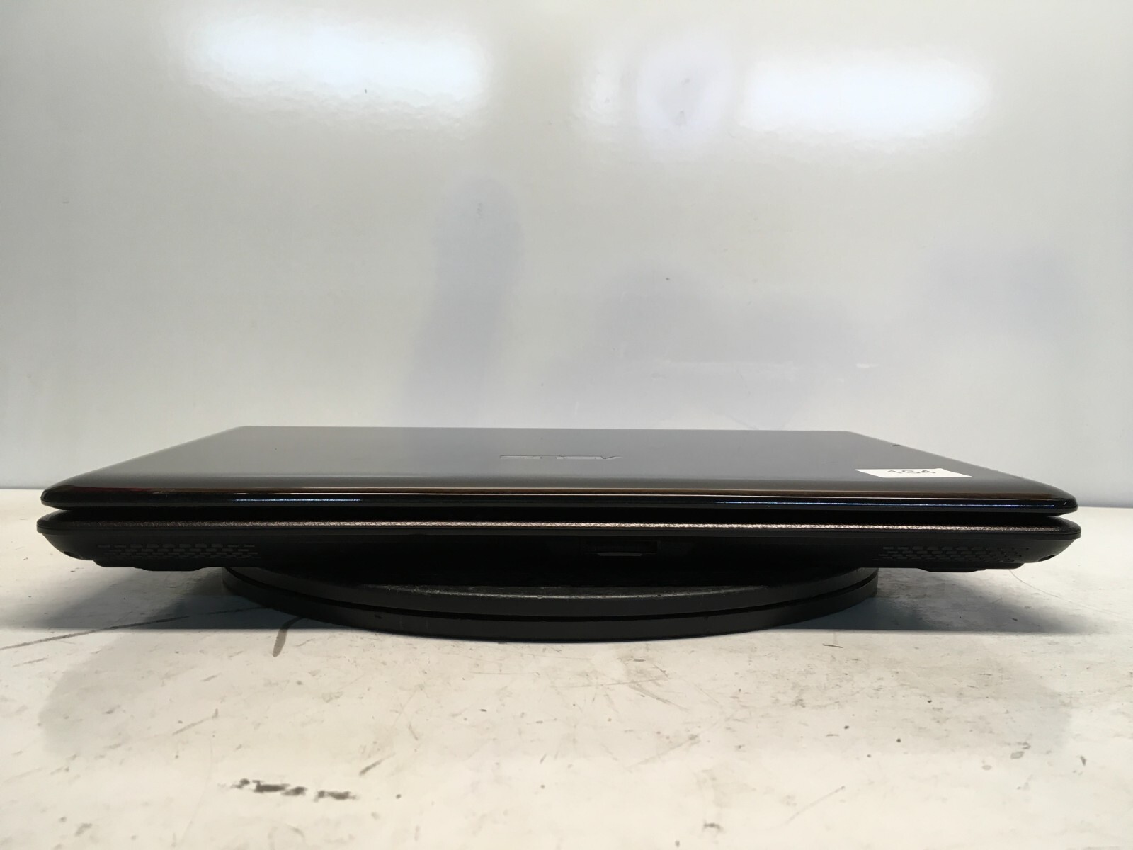 Asus K60I Intel Pentium Dual-Core T4400 2.2GHz 4 GB NO HDD No Batt
