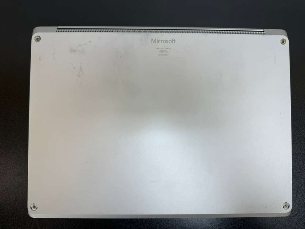 Microsoft Surface Laptop 3 13.5″ 1867 Silver i5-1035G7 8GB NO SSD NO POWER PARTS