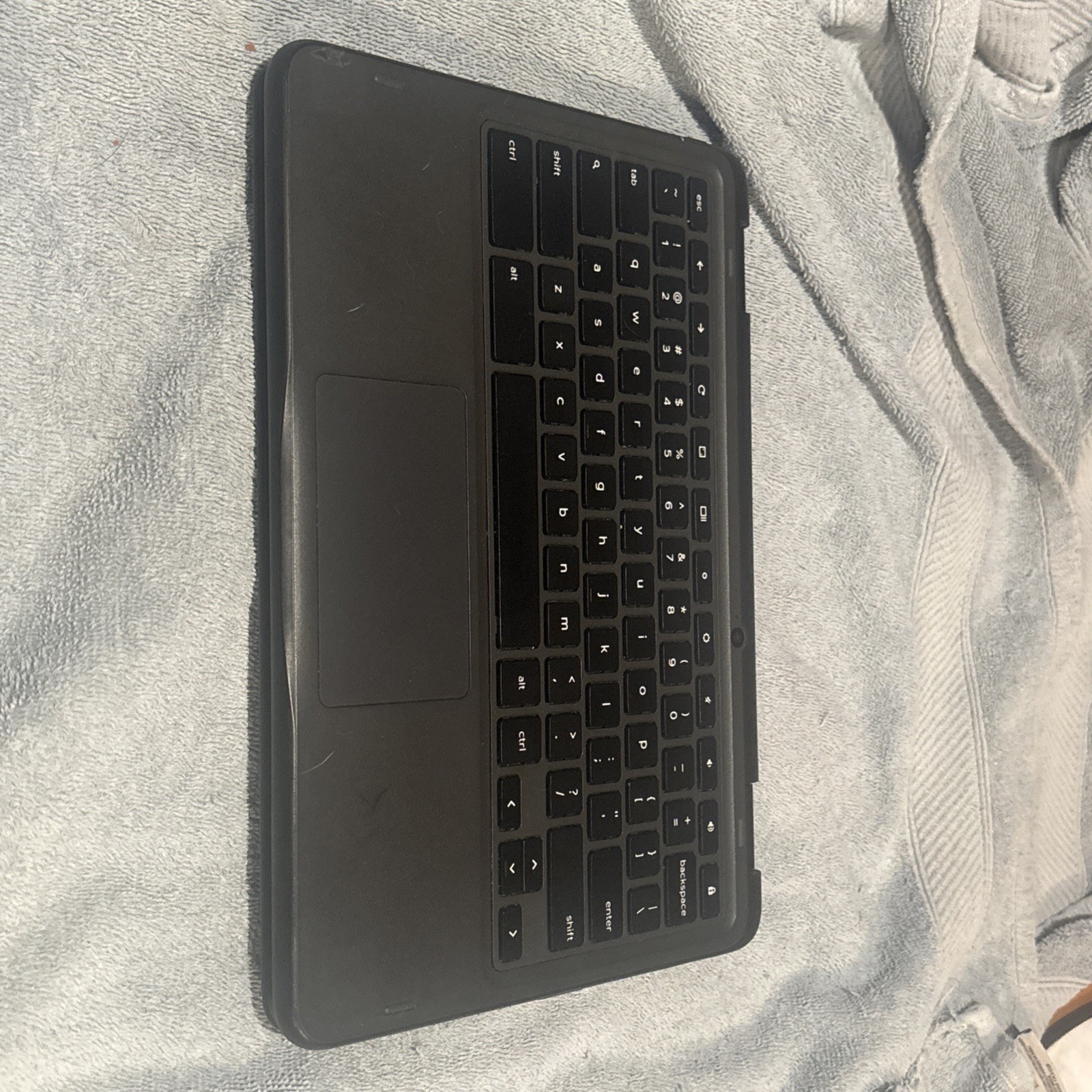Dell Chromebook 5190 2-in-1 11.6” Touchscreen Laptop 4GB RAM 32GB SSD read