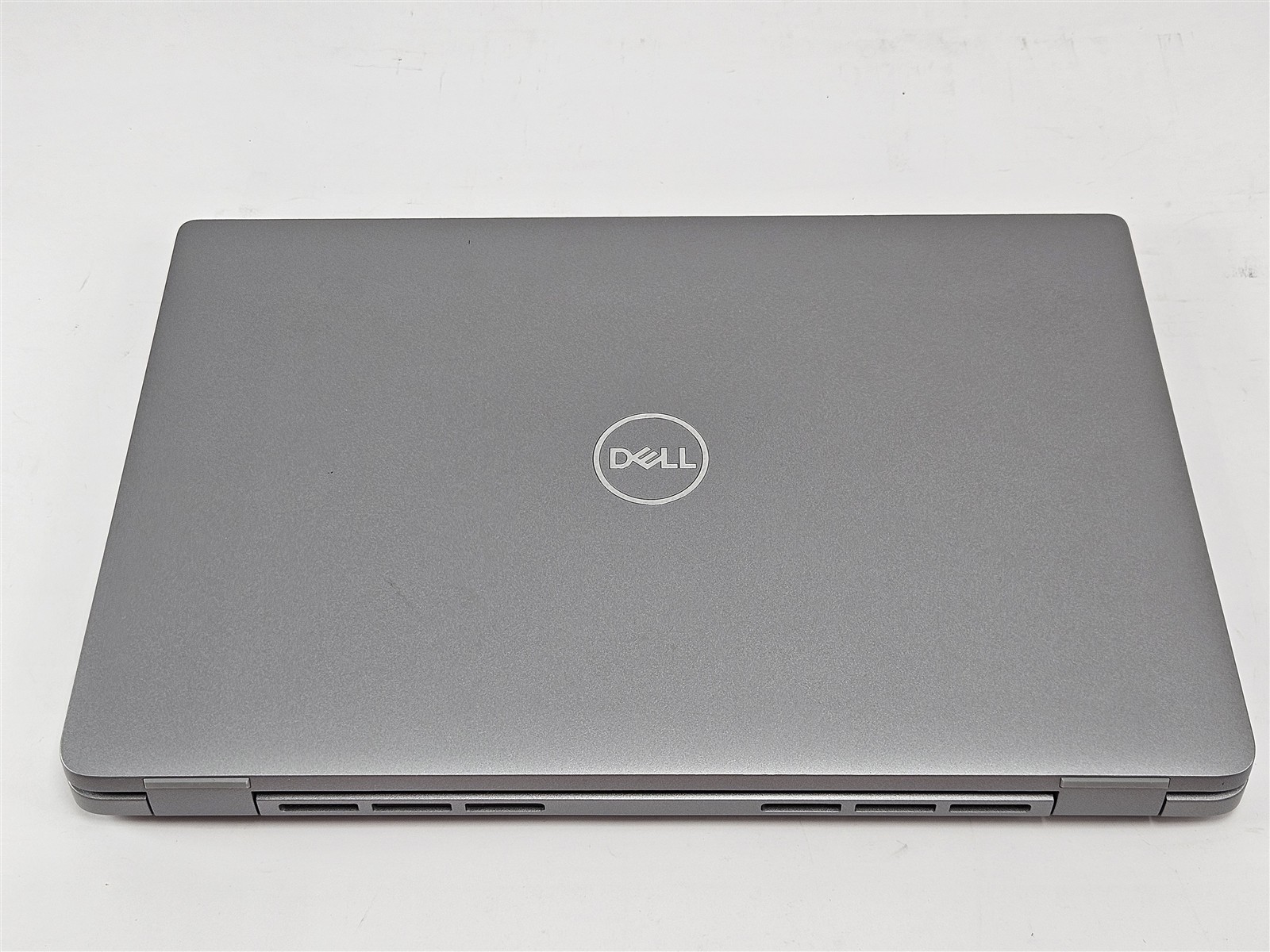 Dell 14″ Latitude 5440 Intel Core i5-1345U 16GB 256GB SSD Gray Laptop Iris Xe