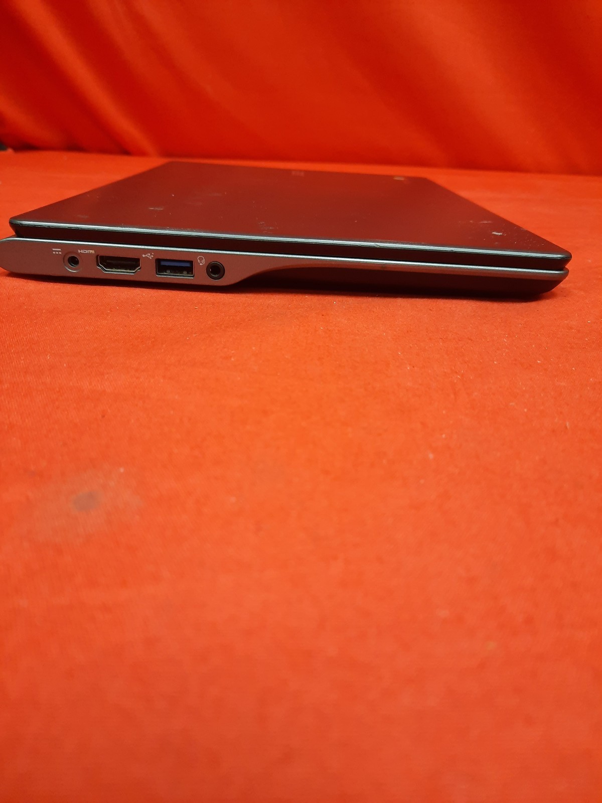 Acer C720 Chromebook 11.6-inch SSD Notebook Laptop Gray Notebook/Laptop 7554