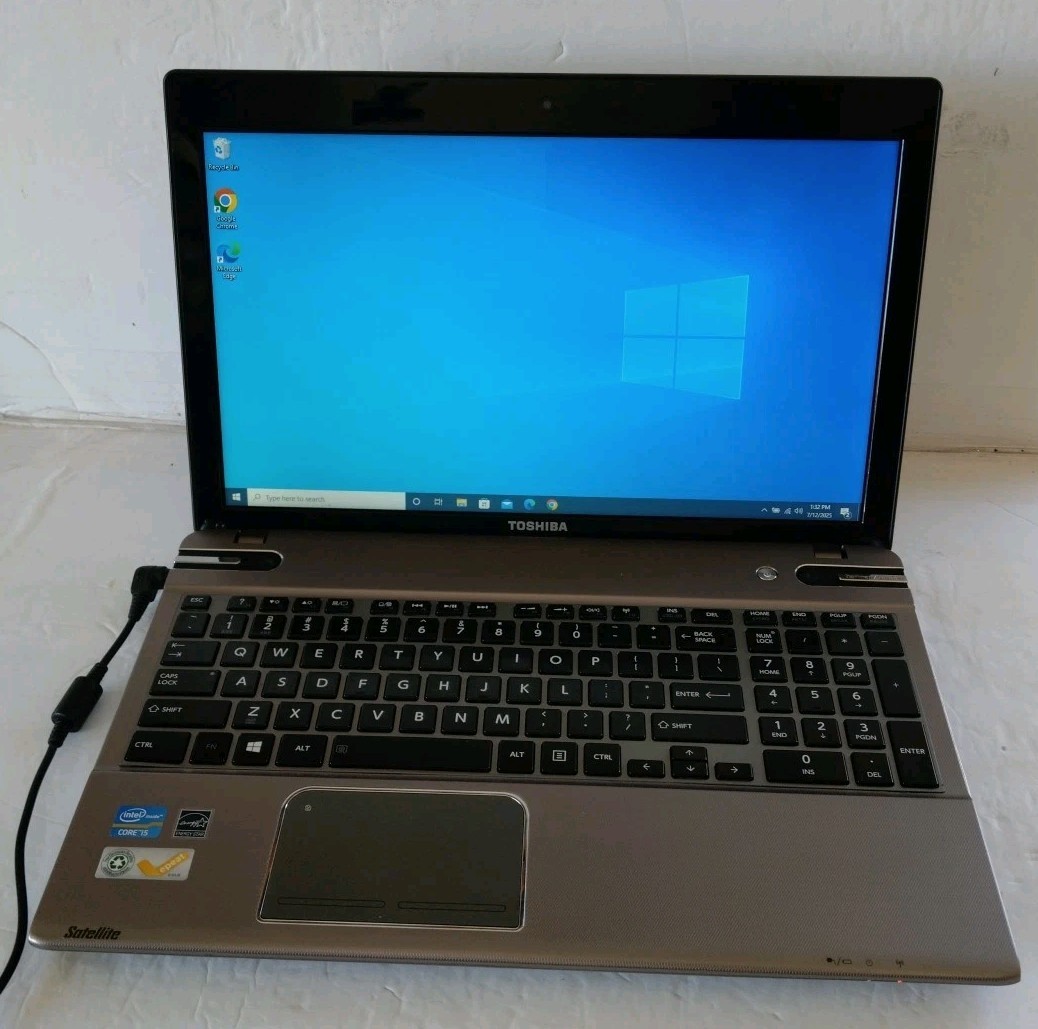 TOSHIBA SATELLITE P855-S5102 INTEL CORE i5-3230M 2.60 GHz 8GB 500GB WIN 10 PRO