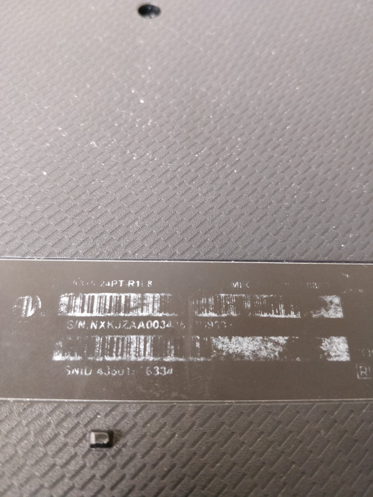 Acer Aspire 3 A315-24PT AMD Ryzen 5-7520U@2.80GHz 8GB RAM NO DRIVE PARTS 9019