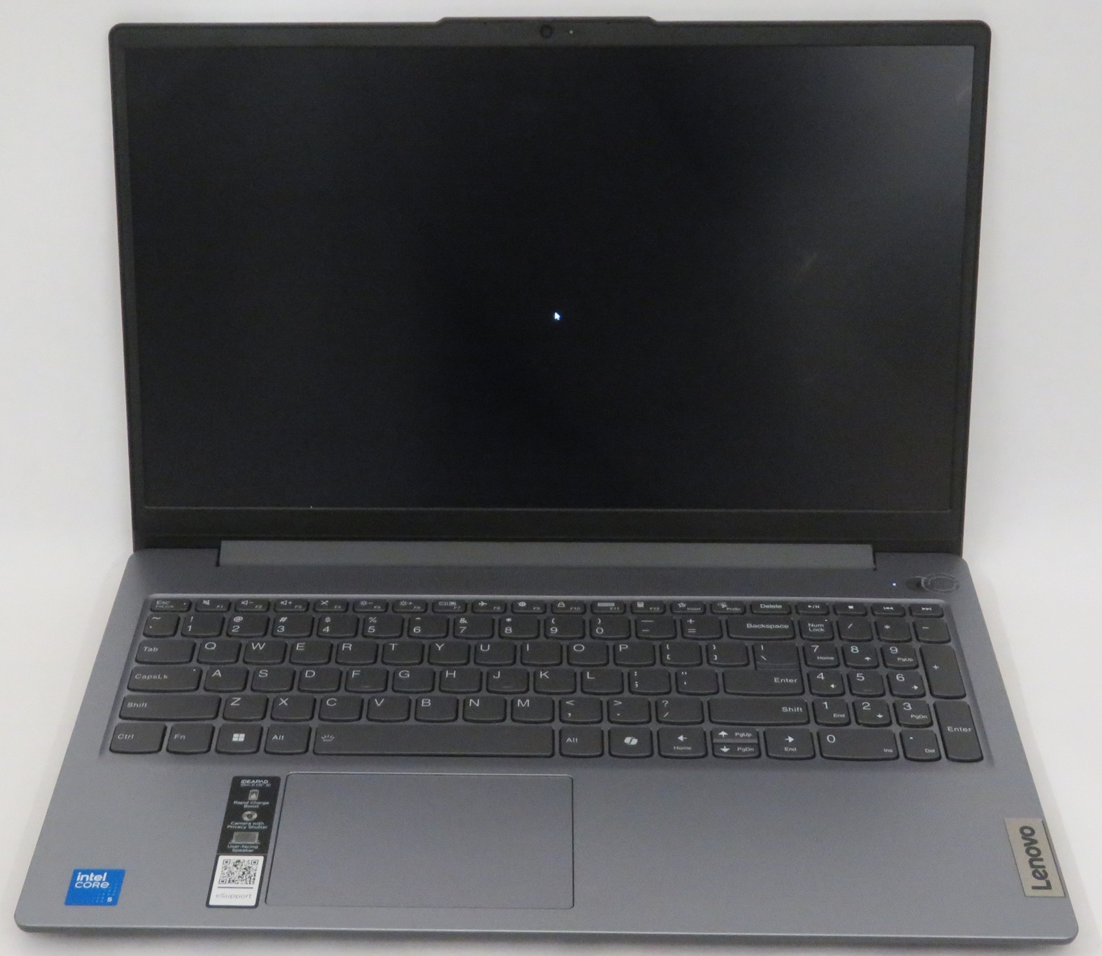 Lenovo IdeaPad Slim 3 15IRU9 CORE 5 120U 1.4GHz 8GB RAM 256GB Win11