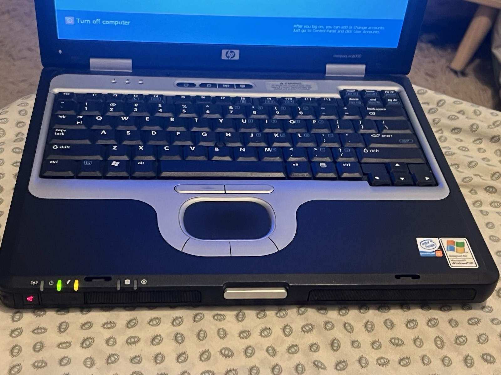 HP Compaq NC6000 Laptop Windows XP Intel PENTIUM M 1.50 Ram 40 Gig Storage