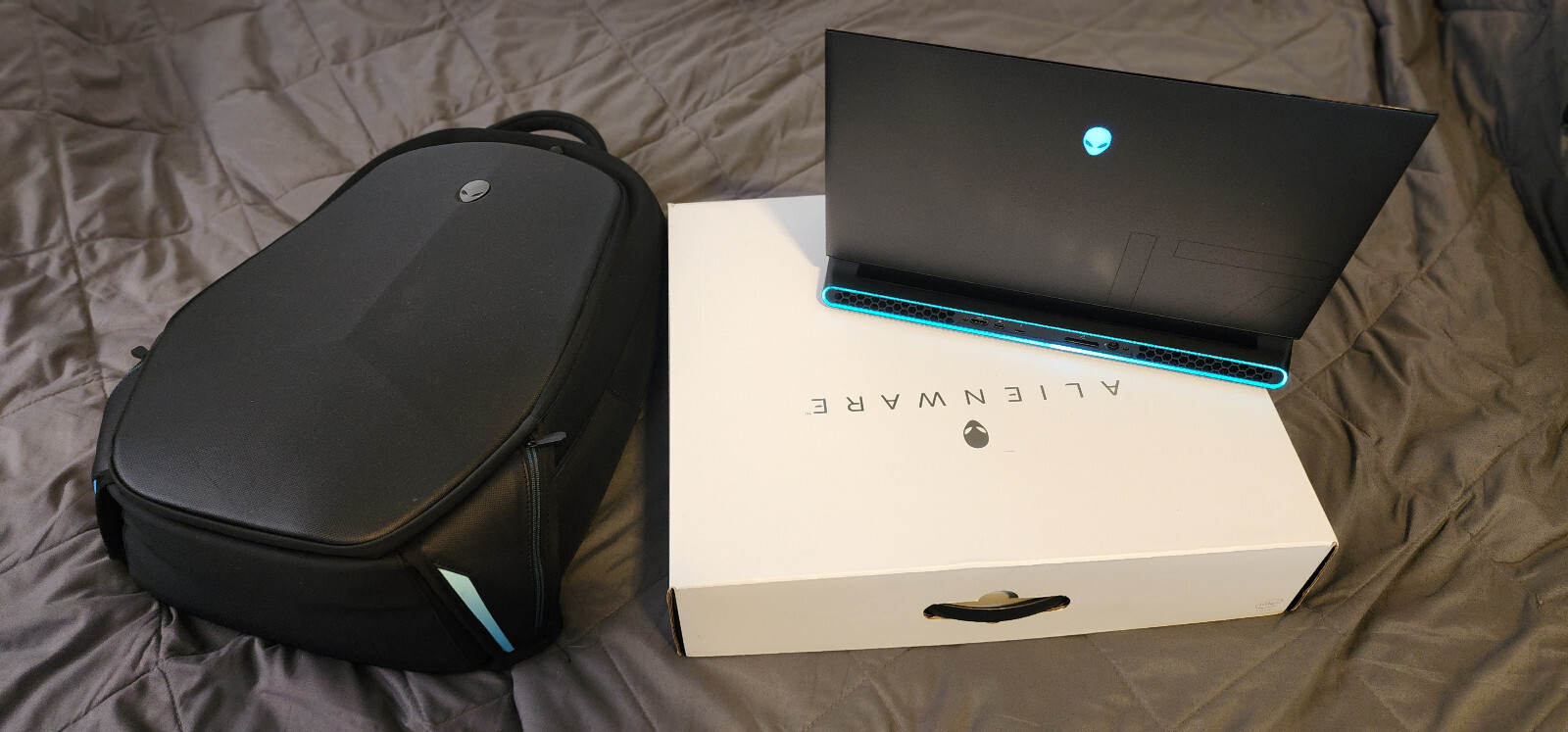 Alienware M17 R2