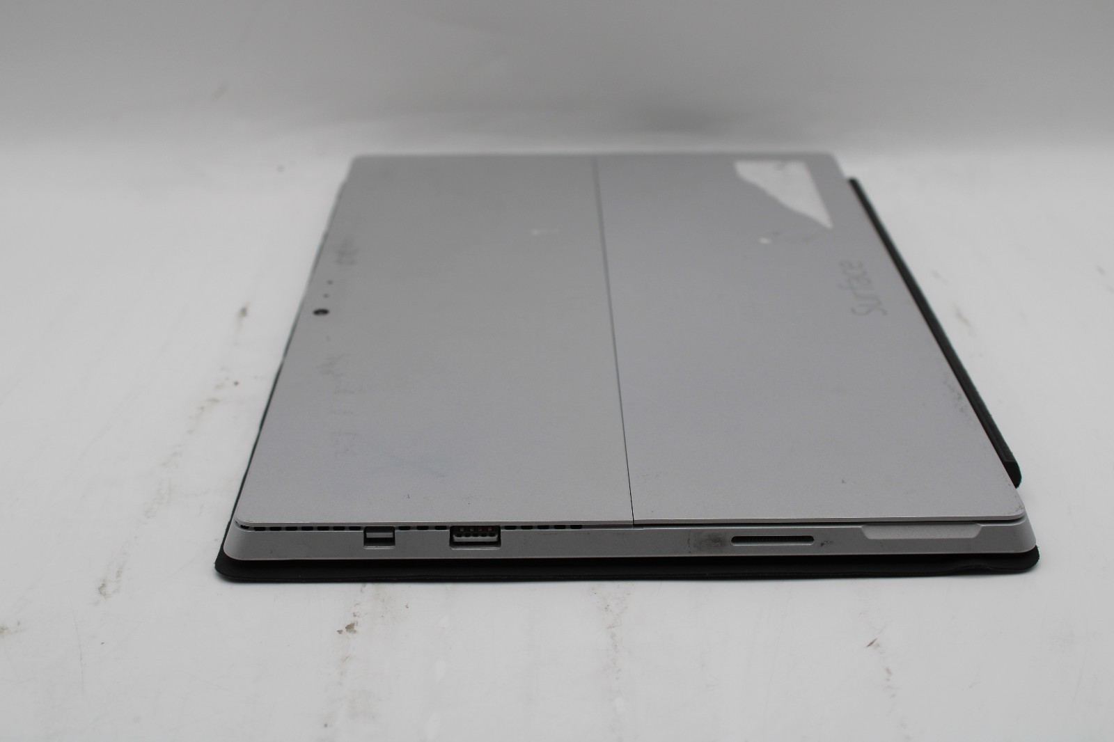 Microsoft Surface Pro 3 i7-4650U @ 1.7 GHz 8GB RAM 256GB SSD No OS