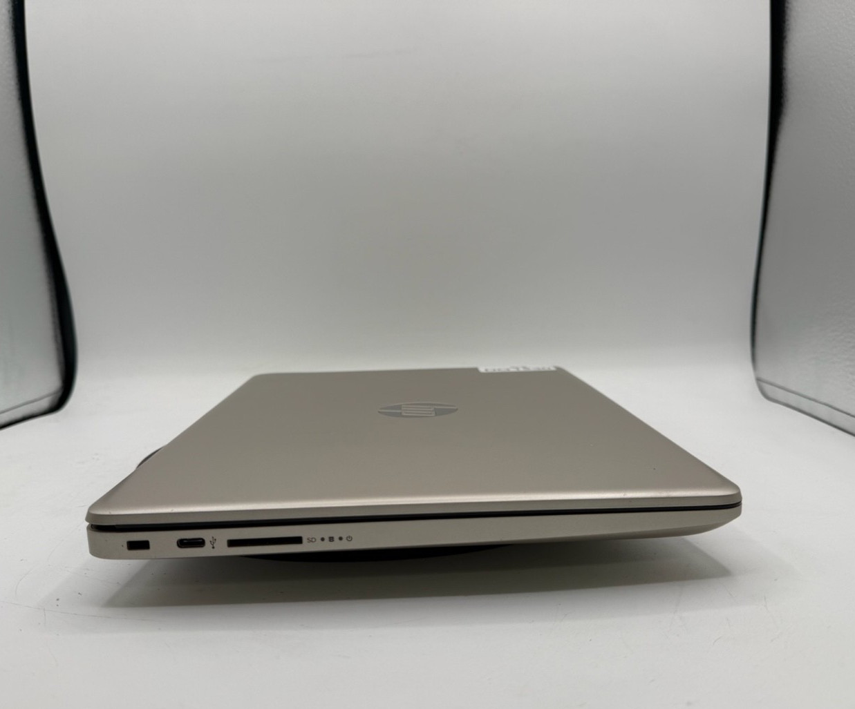 HP 14-cf0013dx-i3-8130U@2.20GHz 8GB DDR4 Ram 256GB NVME SSD W11H (1230)