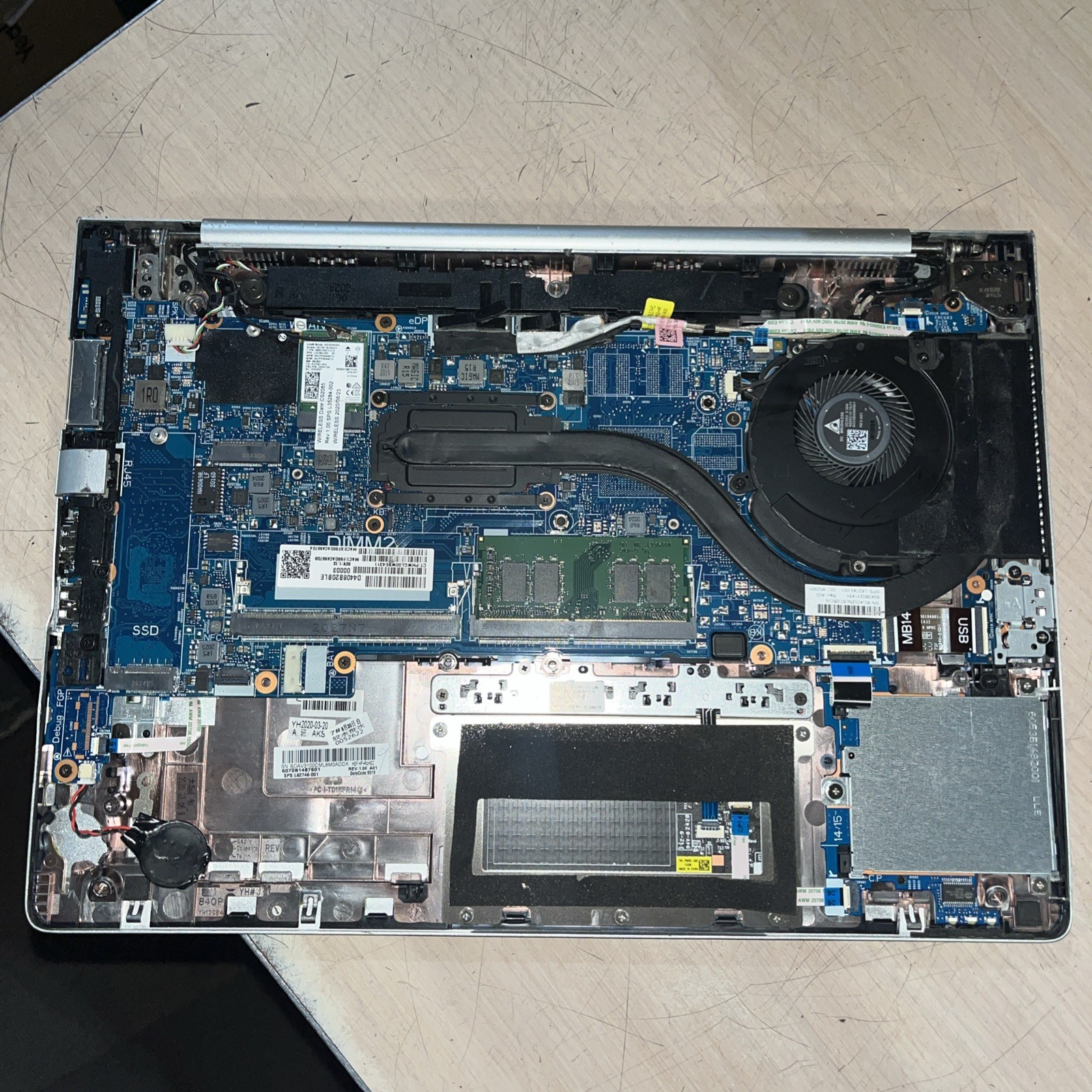 HP ELITEBOOK 840 G6 INTEL CORE I7 8TH GEN 8GB RAM NO HD