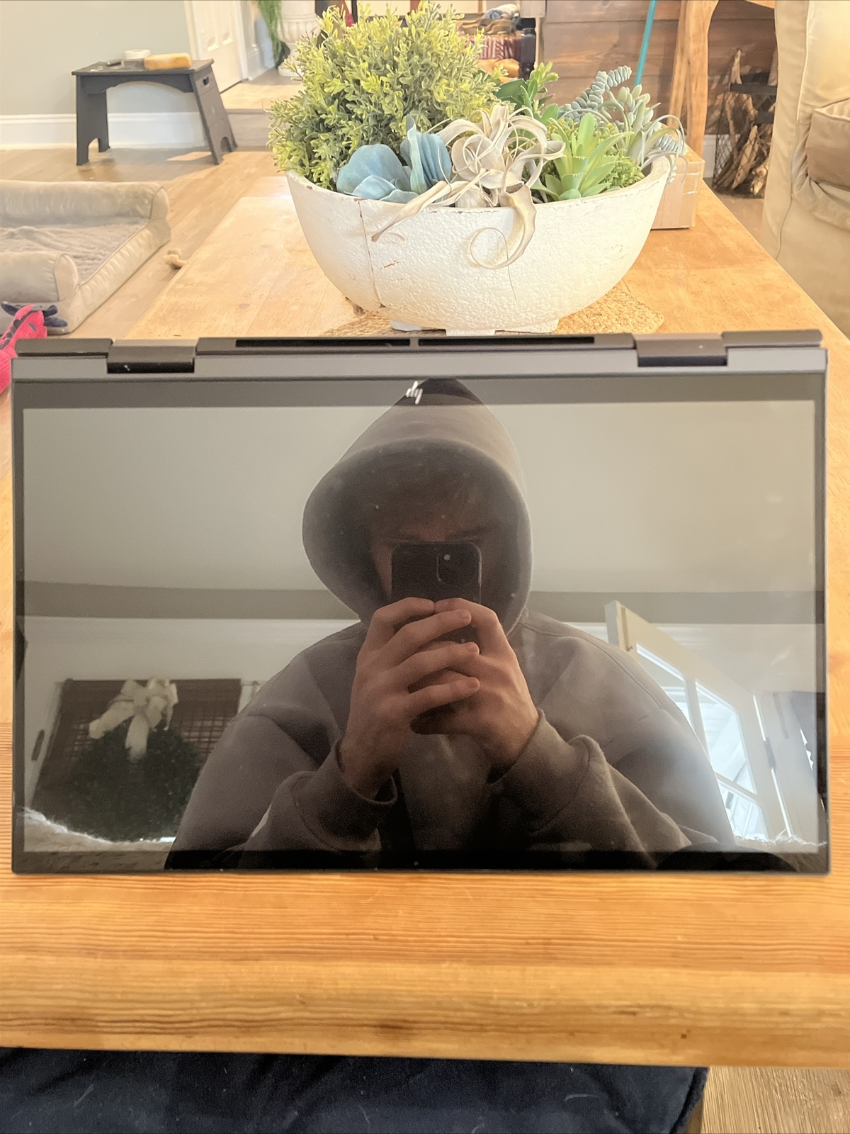 HP ENVY x360 15m-eu0013dx 15.6″ (512GB SSD, AMD Ryzen 5 5000 Series, 4.00…
