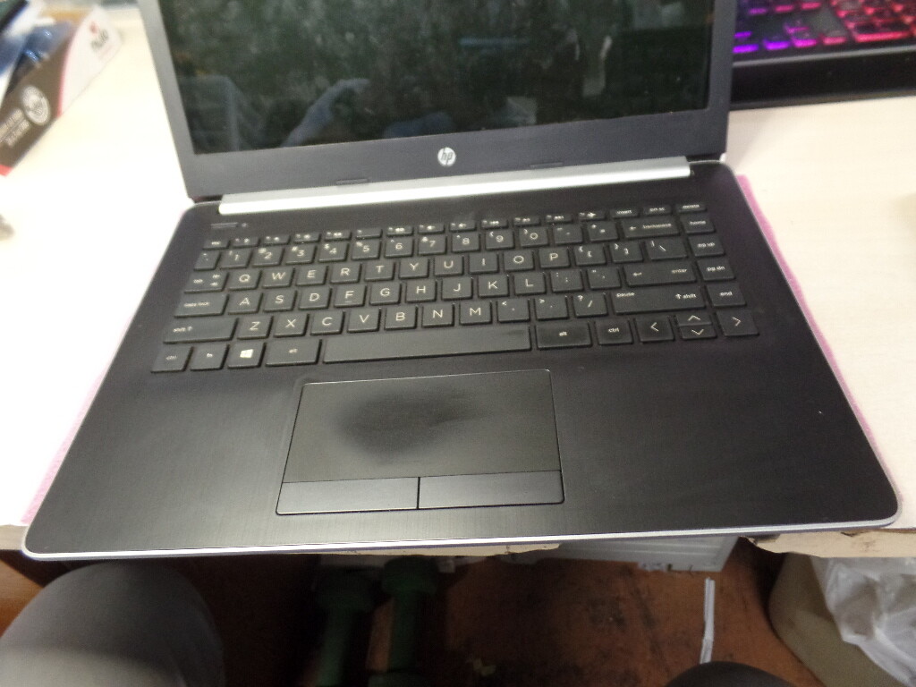 HP 14-cm0012nr 14″ Laptop 4GB 32GB AMD E2-9000e 1.50GHz Silver W10- 4BV23UA