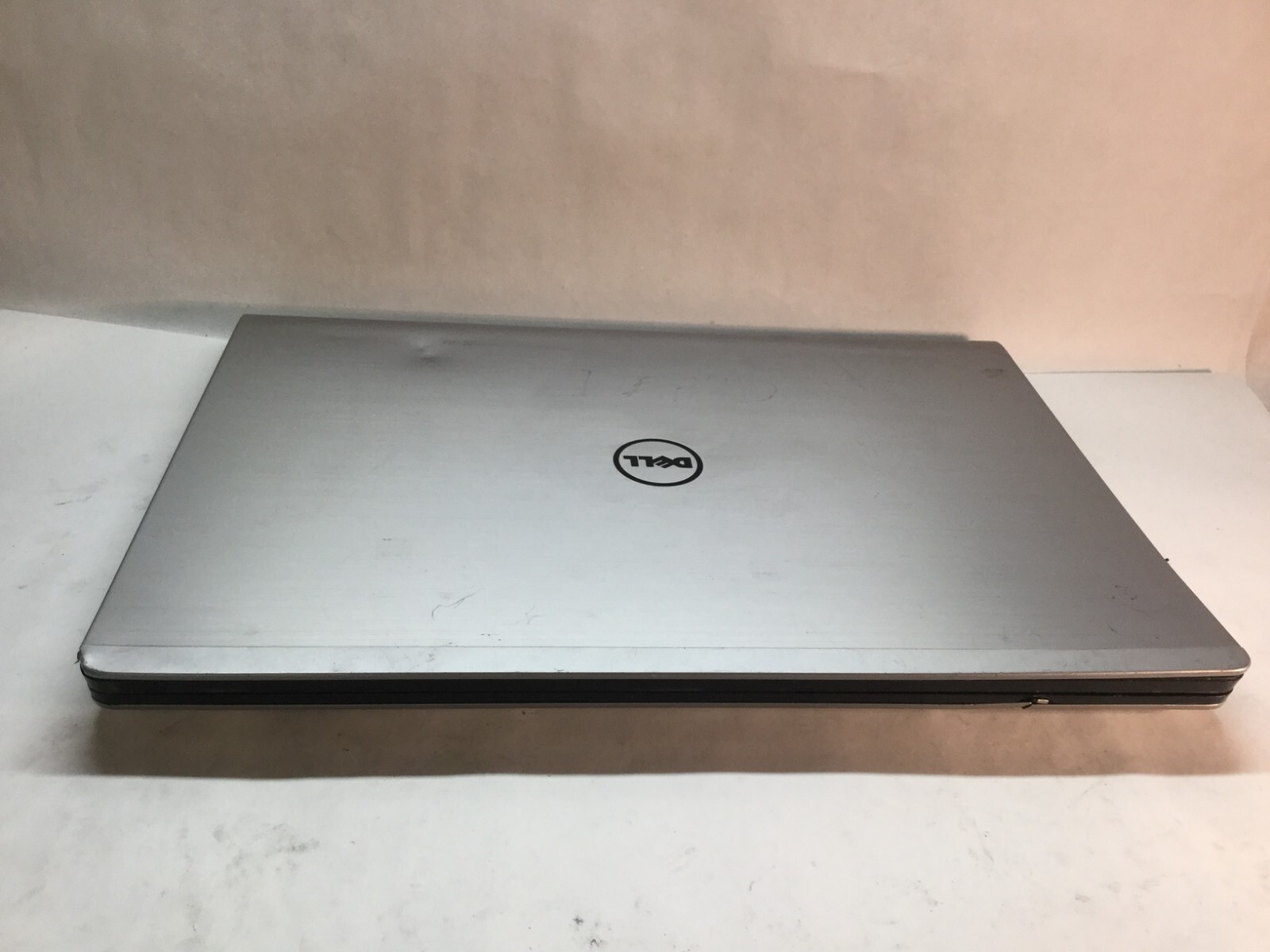 Dell Insipron 3541 15″ Laptop AMD A4-6210 AMD RADEON R3 – DOES NOT POWER -MZ