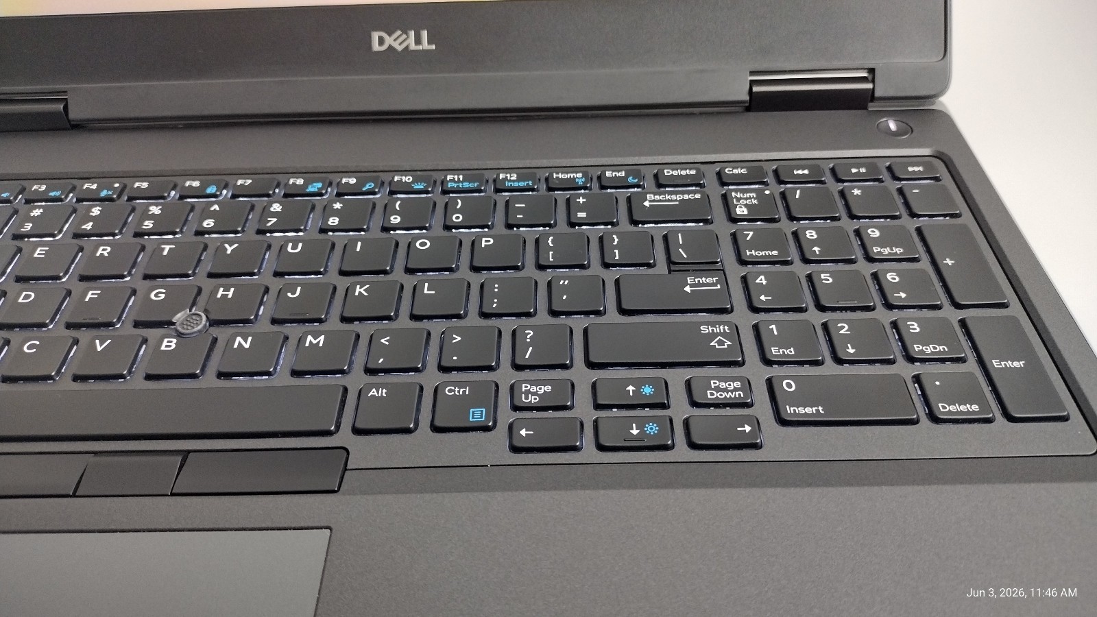 GAMING! Dell Precision 7540 15.6″ FHD 6-Core i7-9850H 32GB 256GB NVIDIA T2000