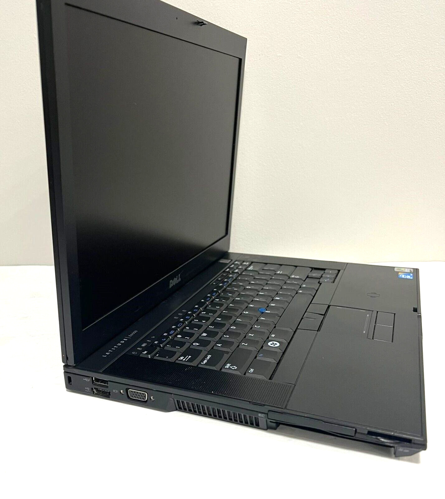 Dell Latitude E6500 15.4″ Core 2 P9600 2.66Ghz 2Gb Ram Laptop No HDD/Charger