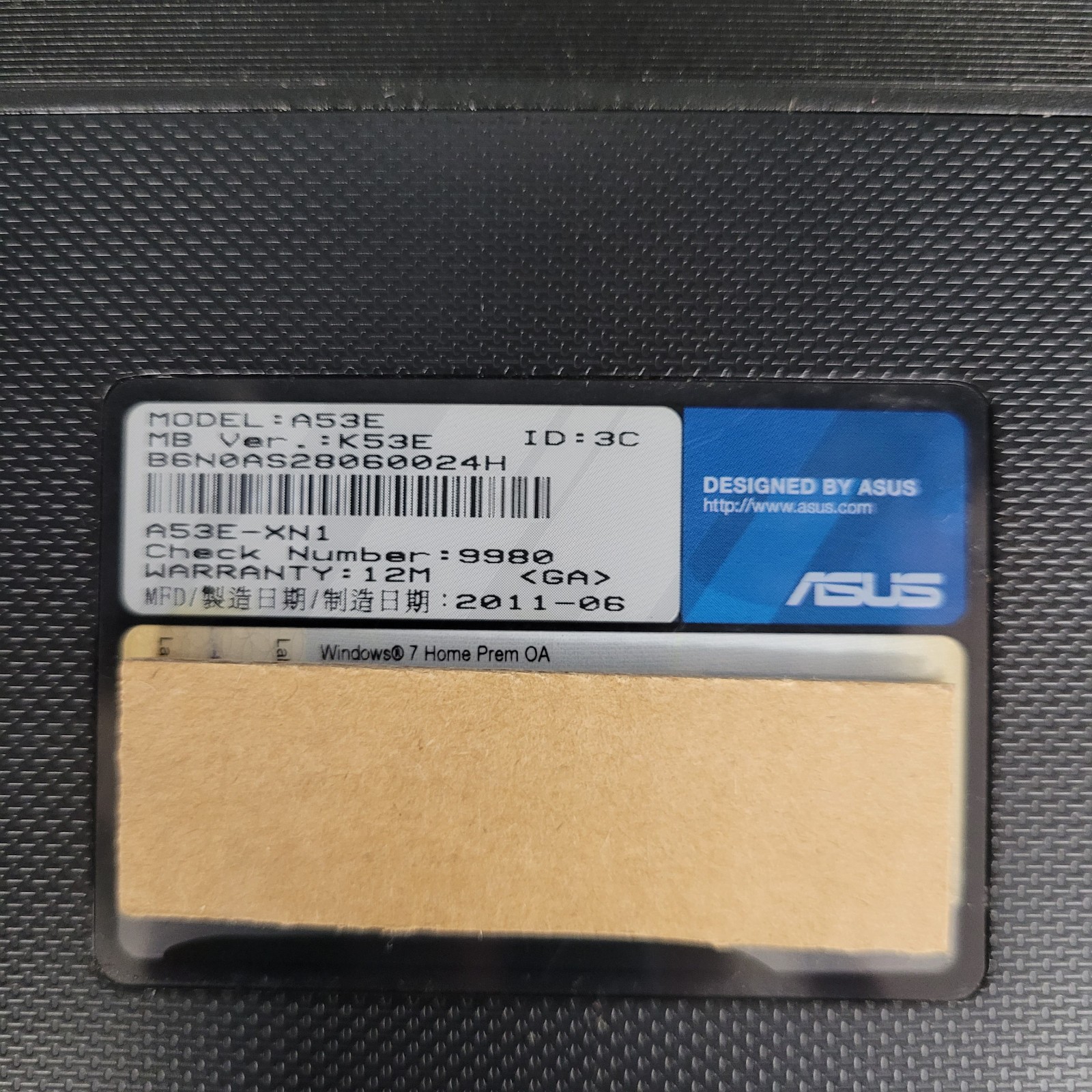 Asus A53E-XN1, Intel Pentium 8940 @2.0GHz, 4 GB RAM, 120 GB SSD, Linux Mint