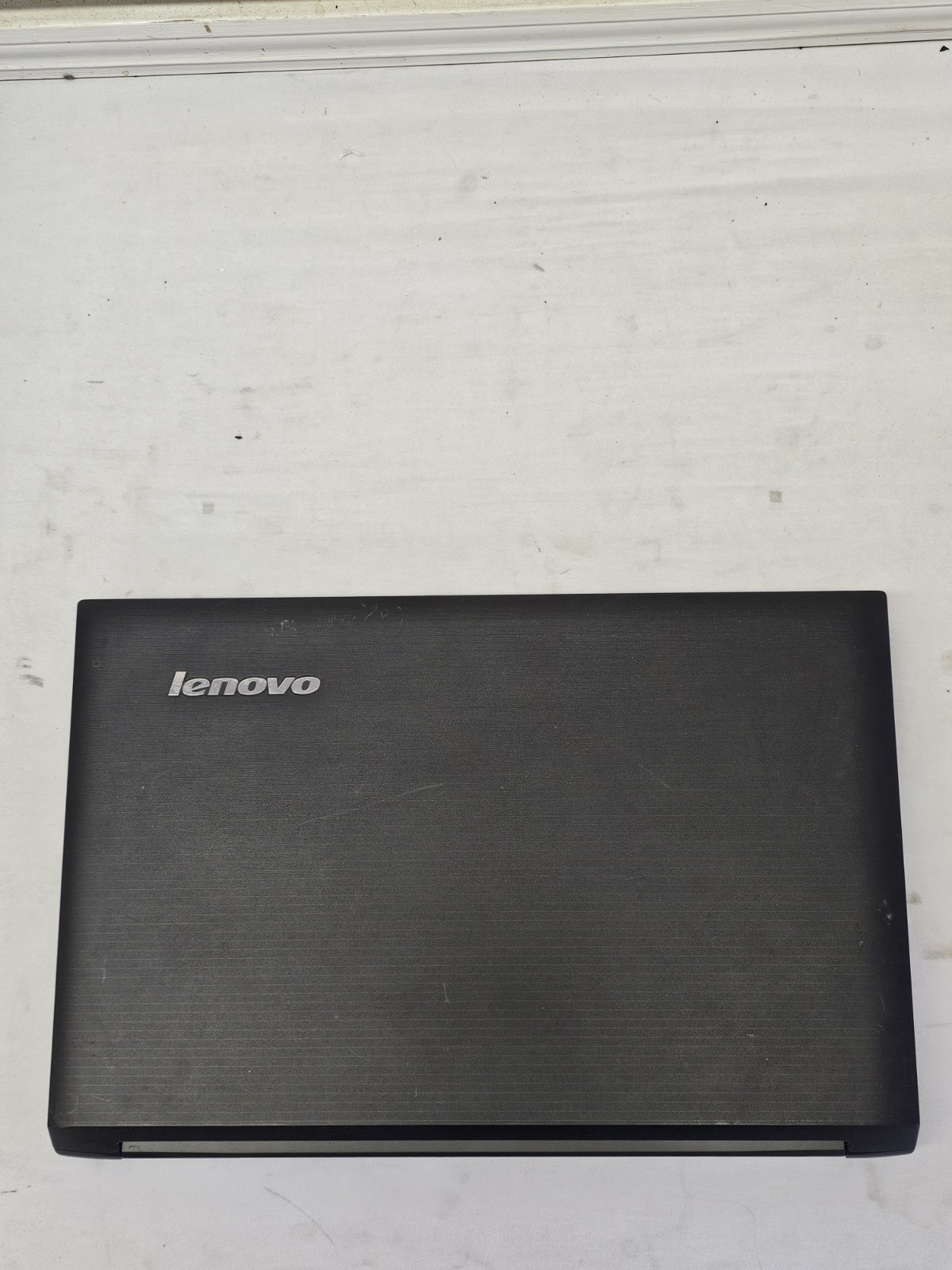 Lenovo B575 Laptop – AMD E2-350 – 8GB RAM – 250GB HDD – Windows 10