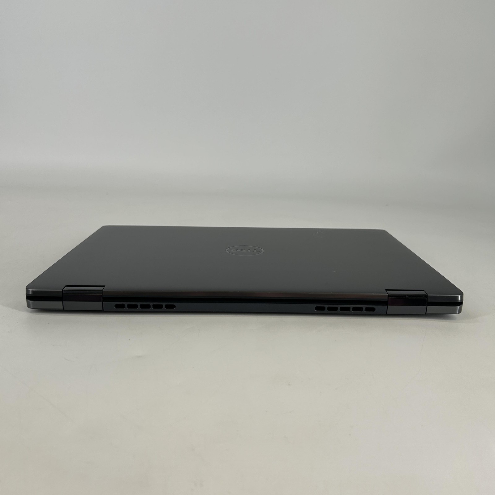 Dell Latitude 9440 (2-in-1) 14 Gray 2K TOUCH 1.8 GHz i7-1365U 32GB 1TB SSD Good