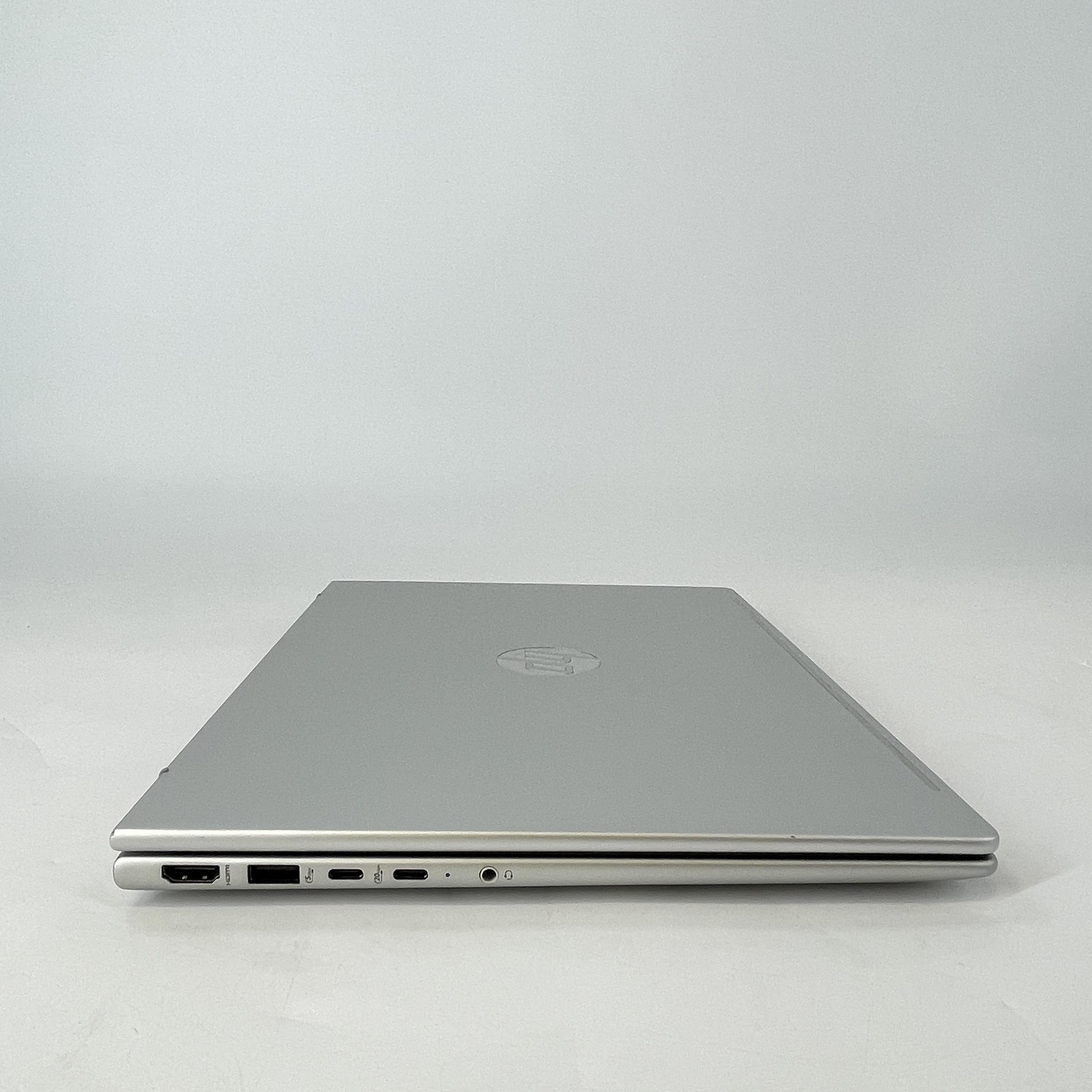HP ProBook 440 G11 14 Silver FHD+ 1.7 GHz Ultra 7 155U 32GB RAM 1TB SSD Good