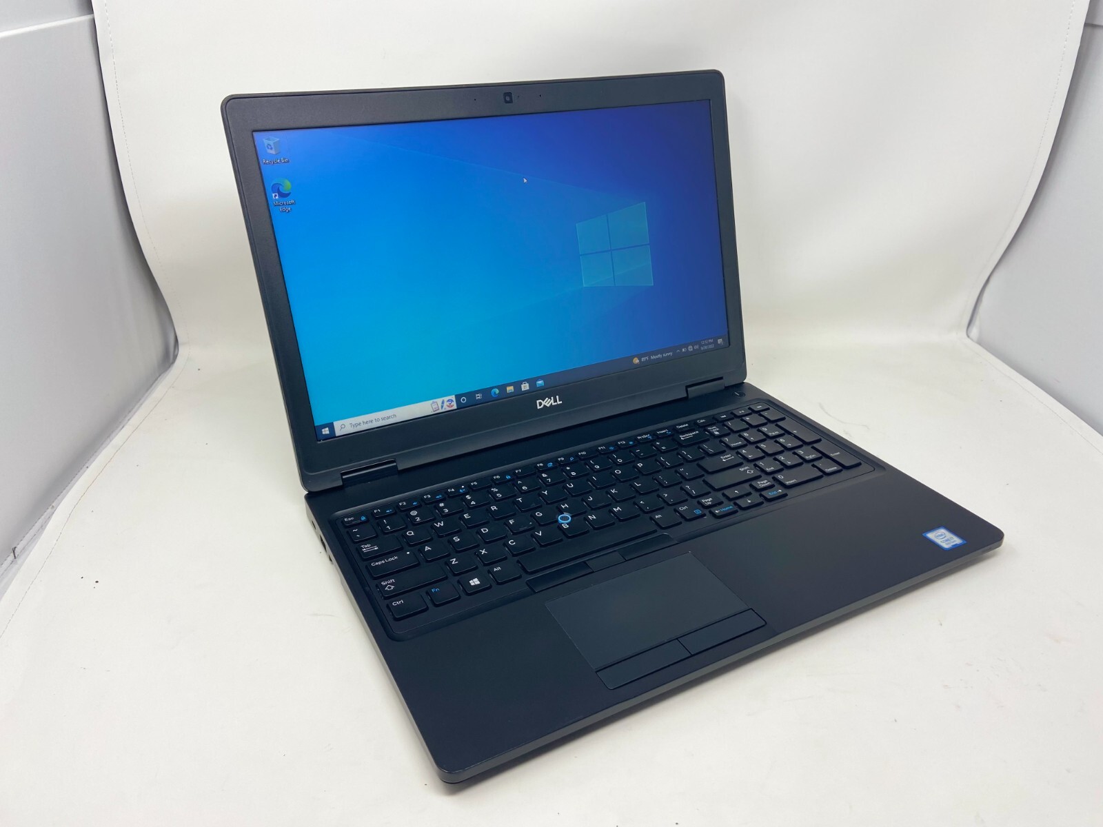 Dell Latitude 5580 15″ Core i5-7300u 2.6GHz 16GB 256GB SSD Webcam Win 11 Laptop