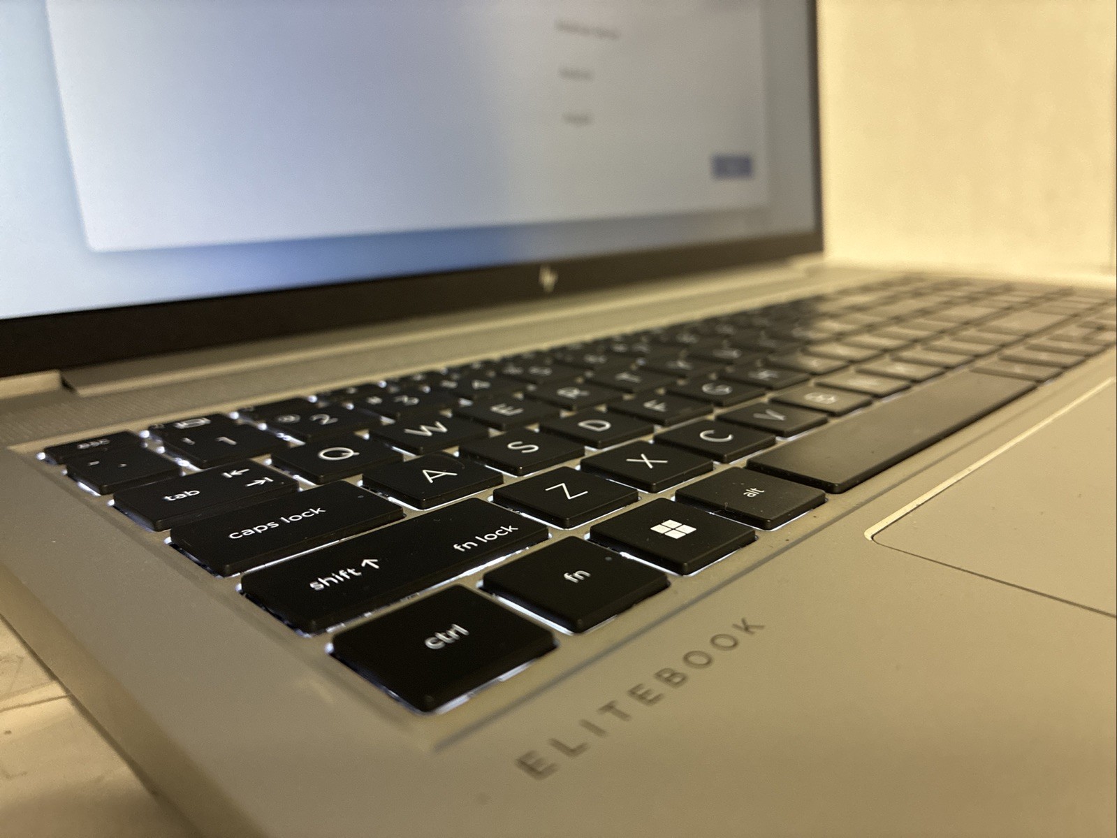 HP EliteBook 650 G9 15.6″ Laptop i5-12th Gen 16GB 256GB SSD Win 11 Pro + Cord
