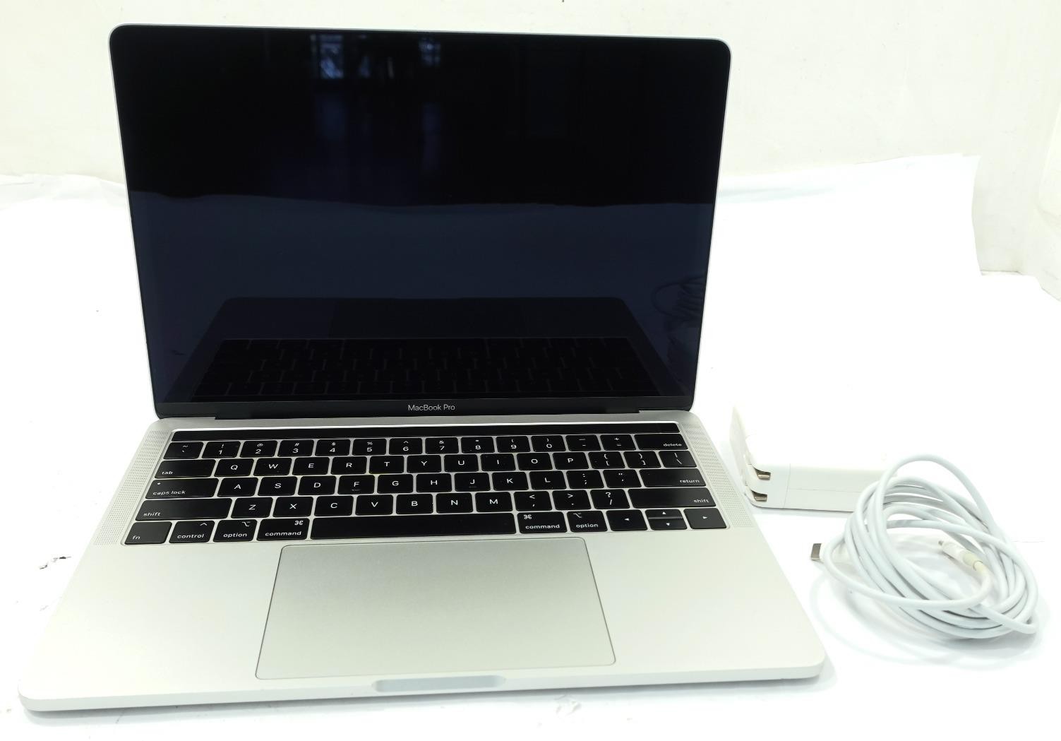 Apple MacBook Pro 2018 A1989 13.3″ Retina i5-8259U 2.3GHz 8GB 256GB Laptop