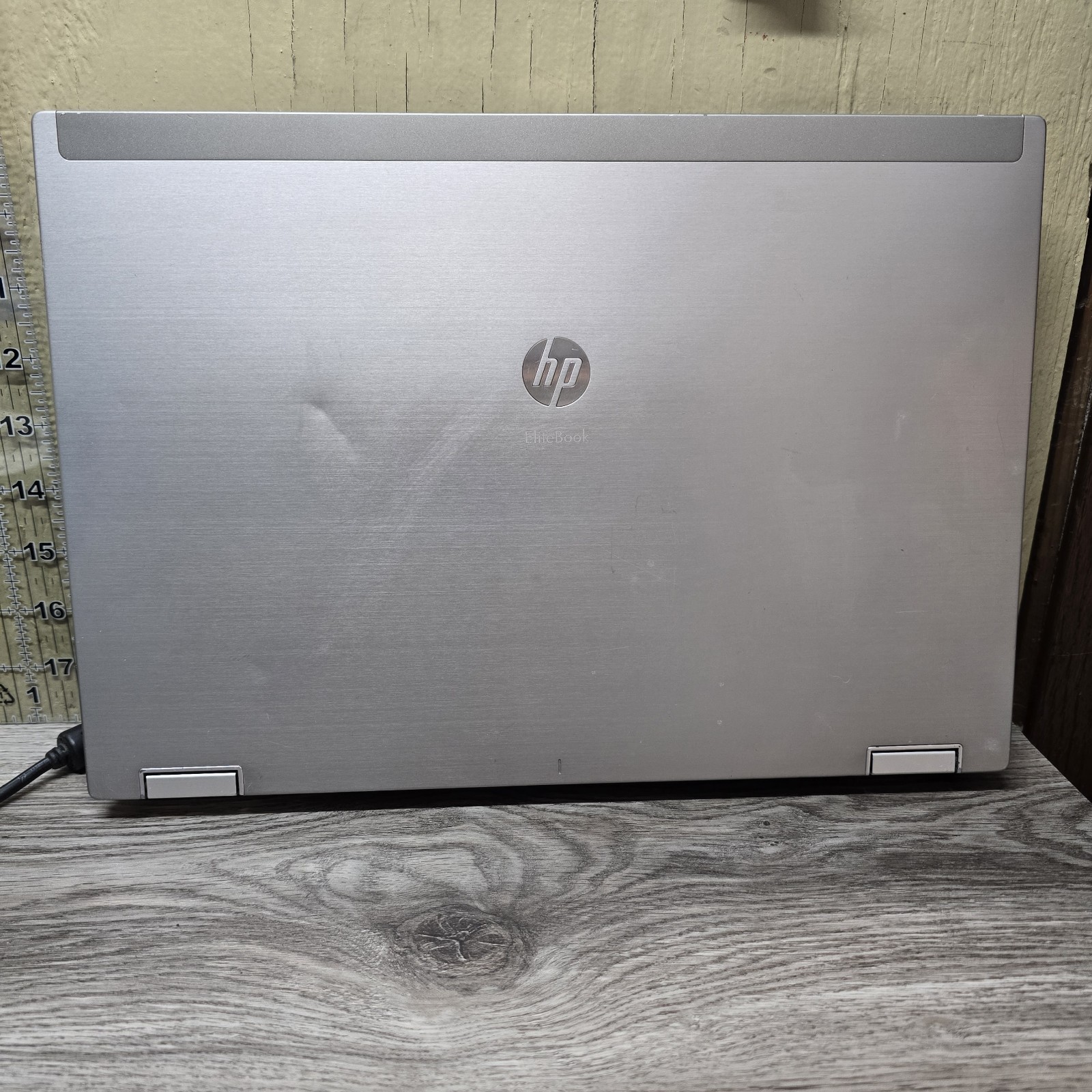HP EliteBook 8440p i5-M520 2.40GHz 1600×900 3GB RAM FOR PARTS No Charger