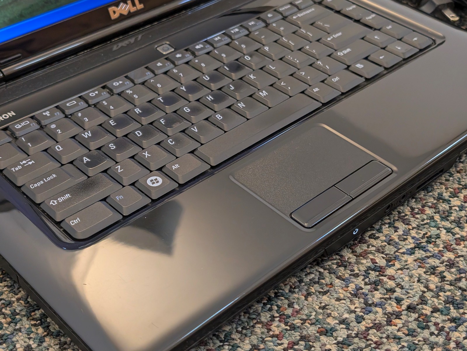 Dell Inspiron 1545 15.6″ Laptop Intel P9700 CPU 4GB RAM 1TB HDD Win XP Pro Wifi