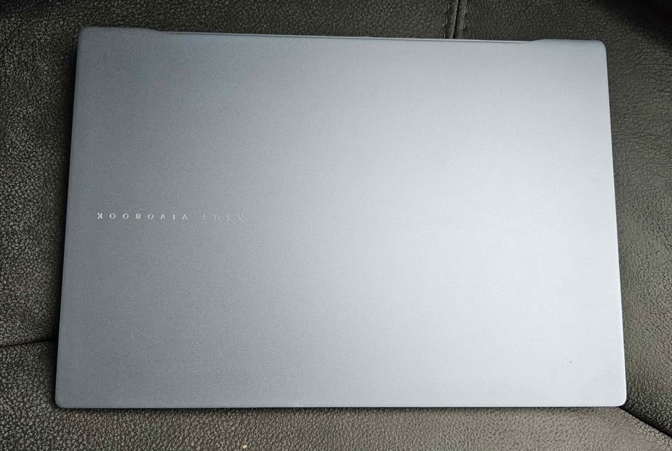 Asus Vivobook S 15 S5506M 15.6″ Core Ultra 7 155H 16GB RAM 1TB NVMe SSD Win-11