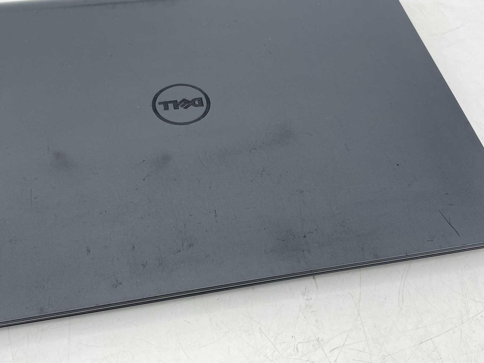Dell Latitude 3450 14″ Laptop w/ i3-5005U 2.00GHz CPU 4GB DDR3L RAM No HDD