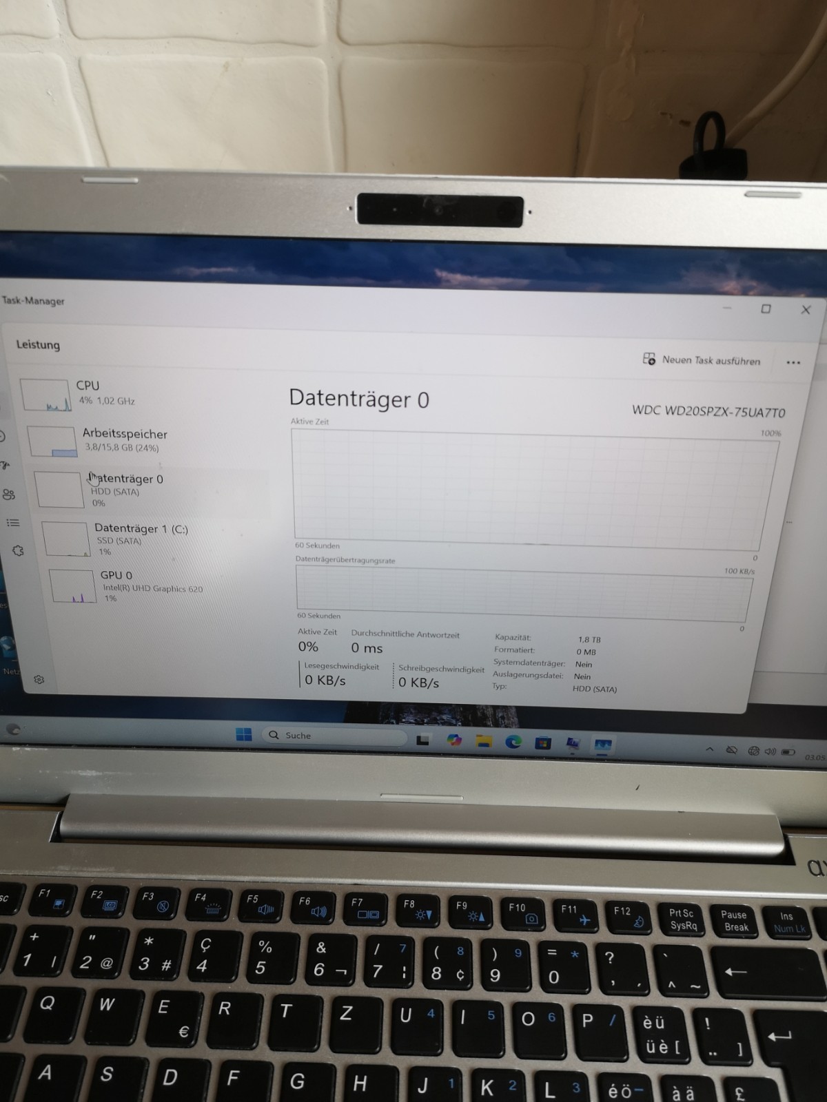 CLEVO N13 N140ZU | i5-8265U | 16GB | 500GB SSD | 2TB HDD | UHD GRAPHICS | WIN11