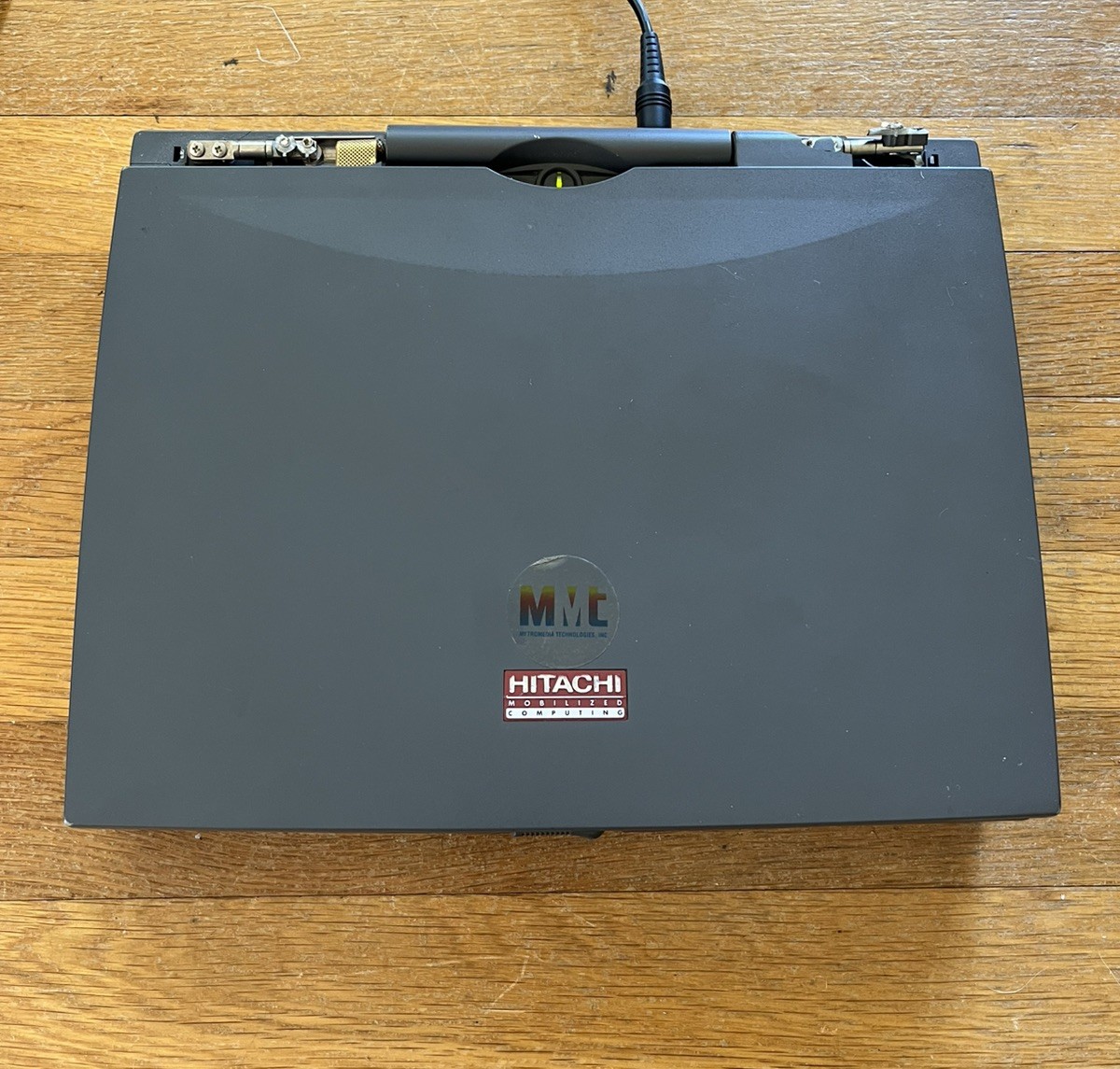 Vintage Hitachi VisionBook Laptop Plus 4000 series Model # 4360X