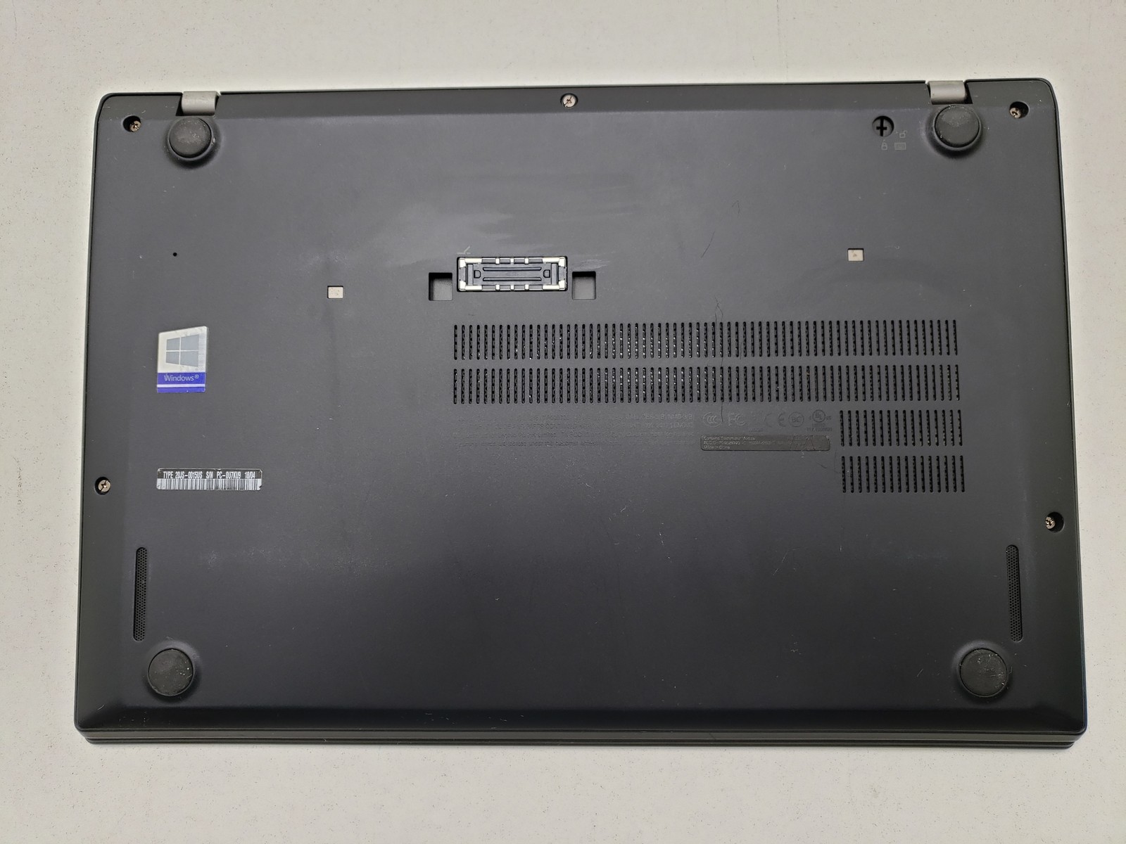 Lenovo ThinkPad T470s laptop, i5-6th 12GB RAM 256GB, Fingerprint Windows 11 pro