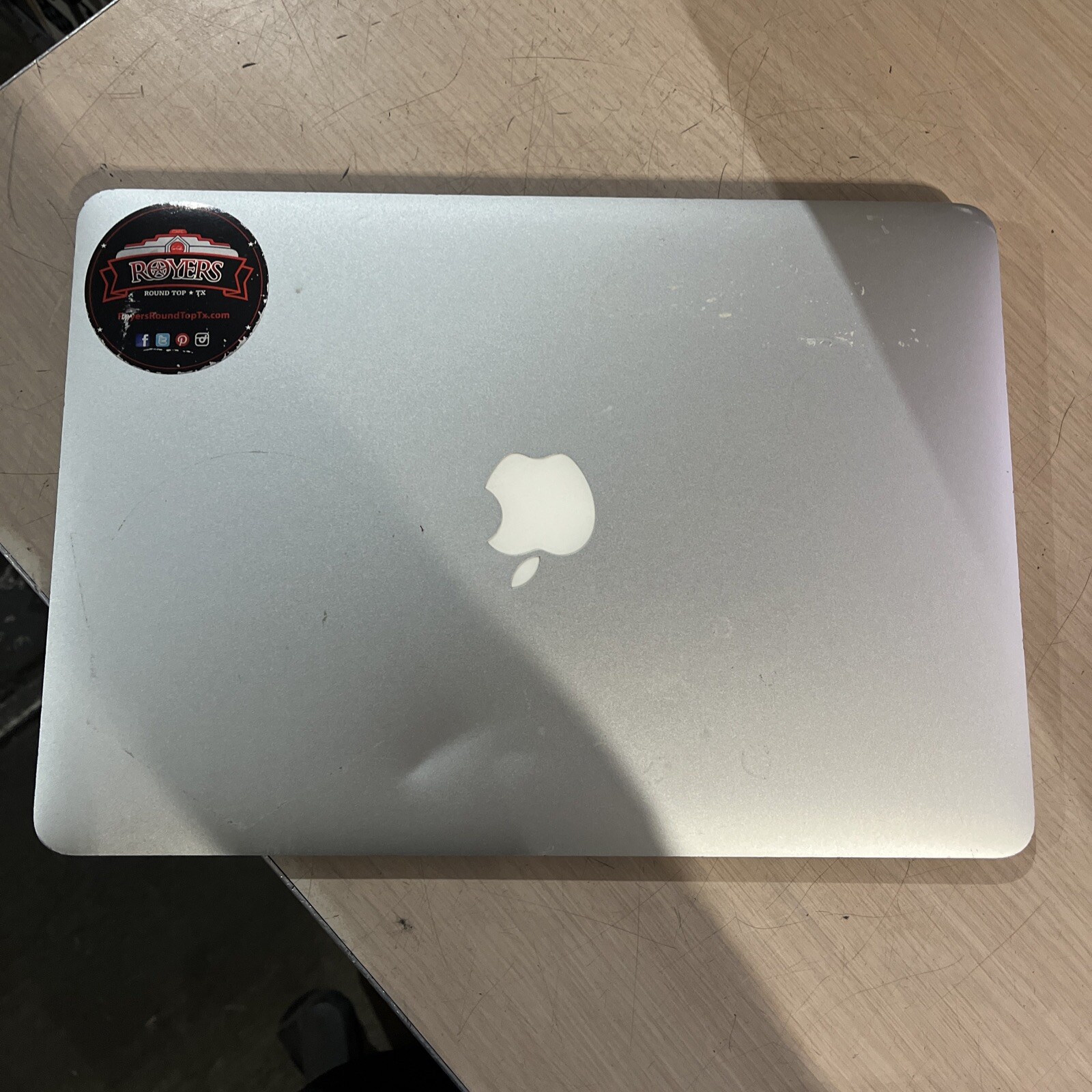 APPLE MACBOOK AIR 13″ MID-2013 CORE I5-4250U 1.3GHZ 4GB RAM
