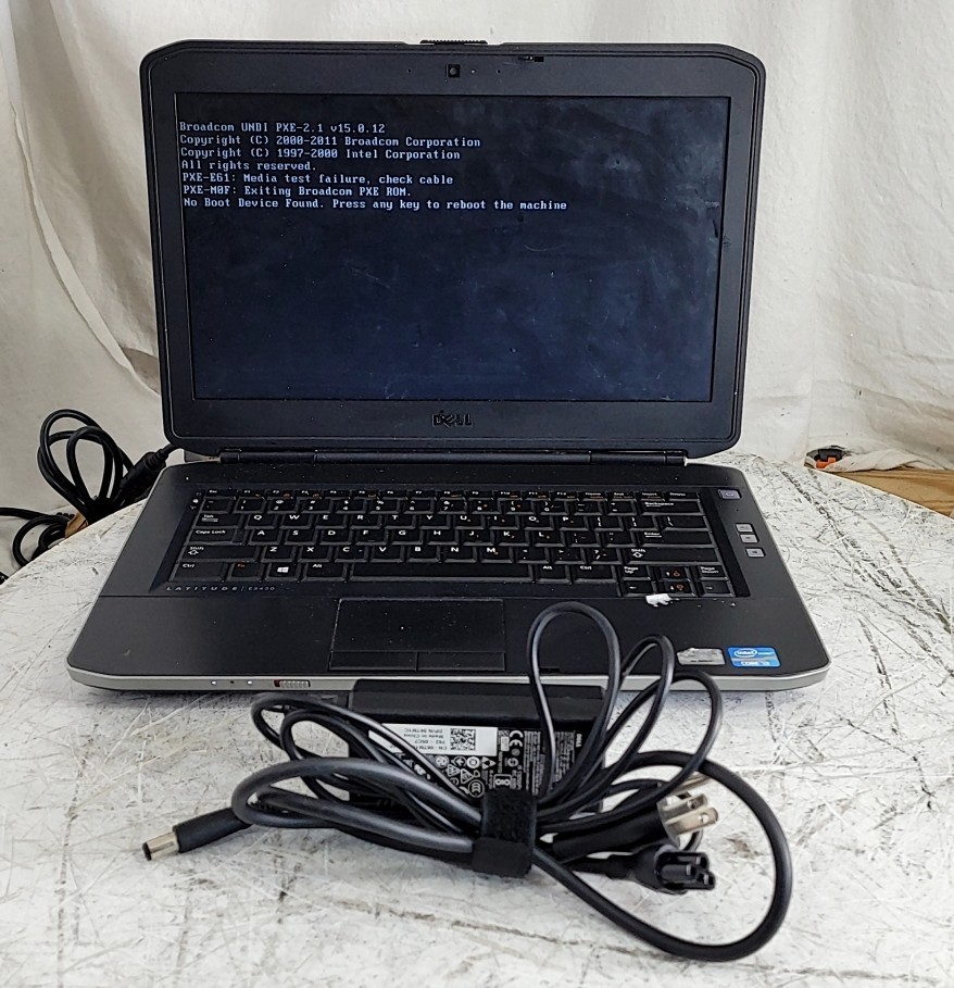 DELL LATITUDE E5430 NON-VPRO Core I3-3110M 4GB 320GB SEE NOTES