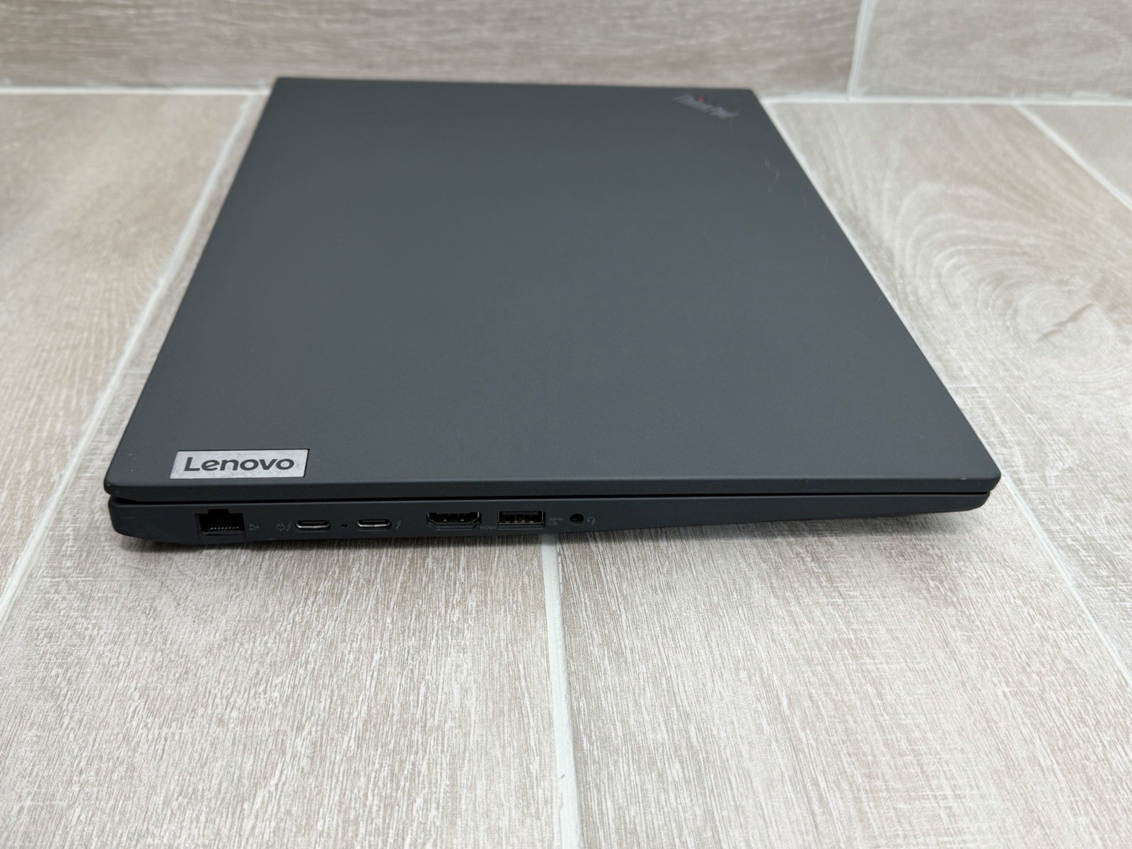 Lenovo ThinkPad P16s Gen 1 16″ Core i7-1260P Nvidia T550 16GB RAM 256GB NVMe SS