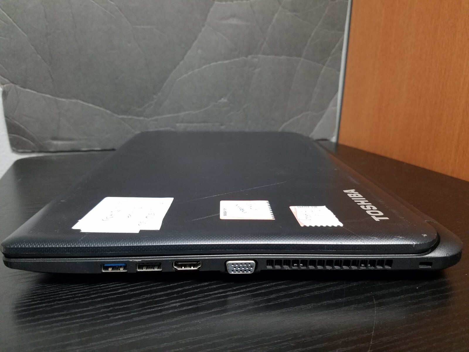 TOSHIBA SATELLITE C55-B5200 I3-4005U 1.70GHZ 6GB 750GB HDD*BAD BATT/SCREEN*