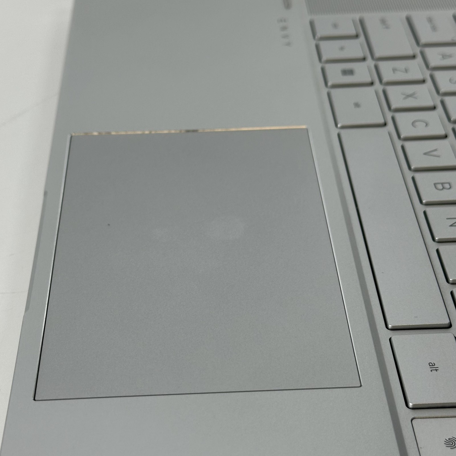 HP Envy x360 15.6 FHD TOUCH 2.1 GHz i7-1260P 16GB 512GB SSD Good FRAME GAP