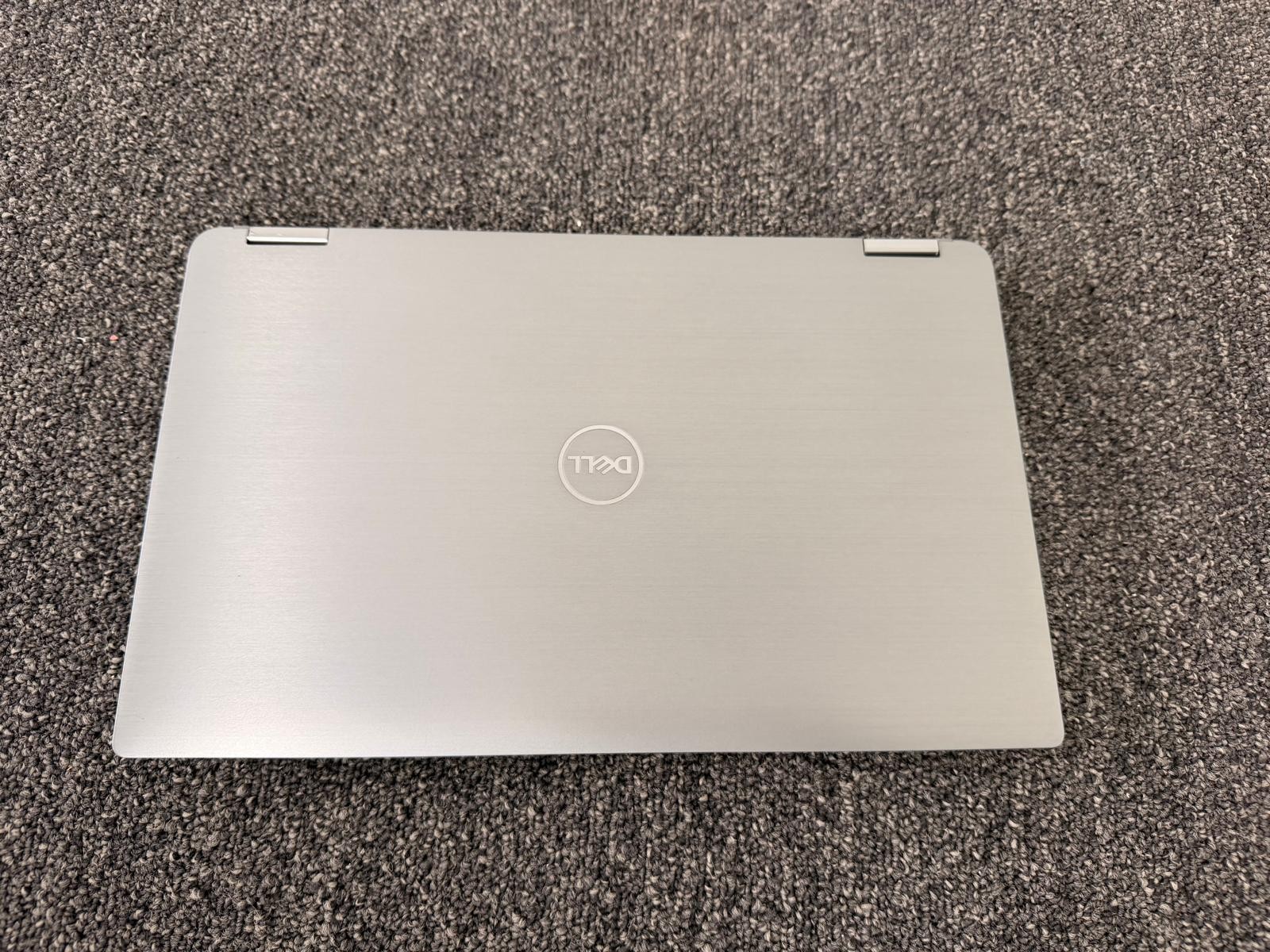 Dell Latitude 7400 2 in 1 Laptop/Tablet Core – i7-8665U 16GB 256GB SSD Touch