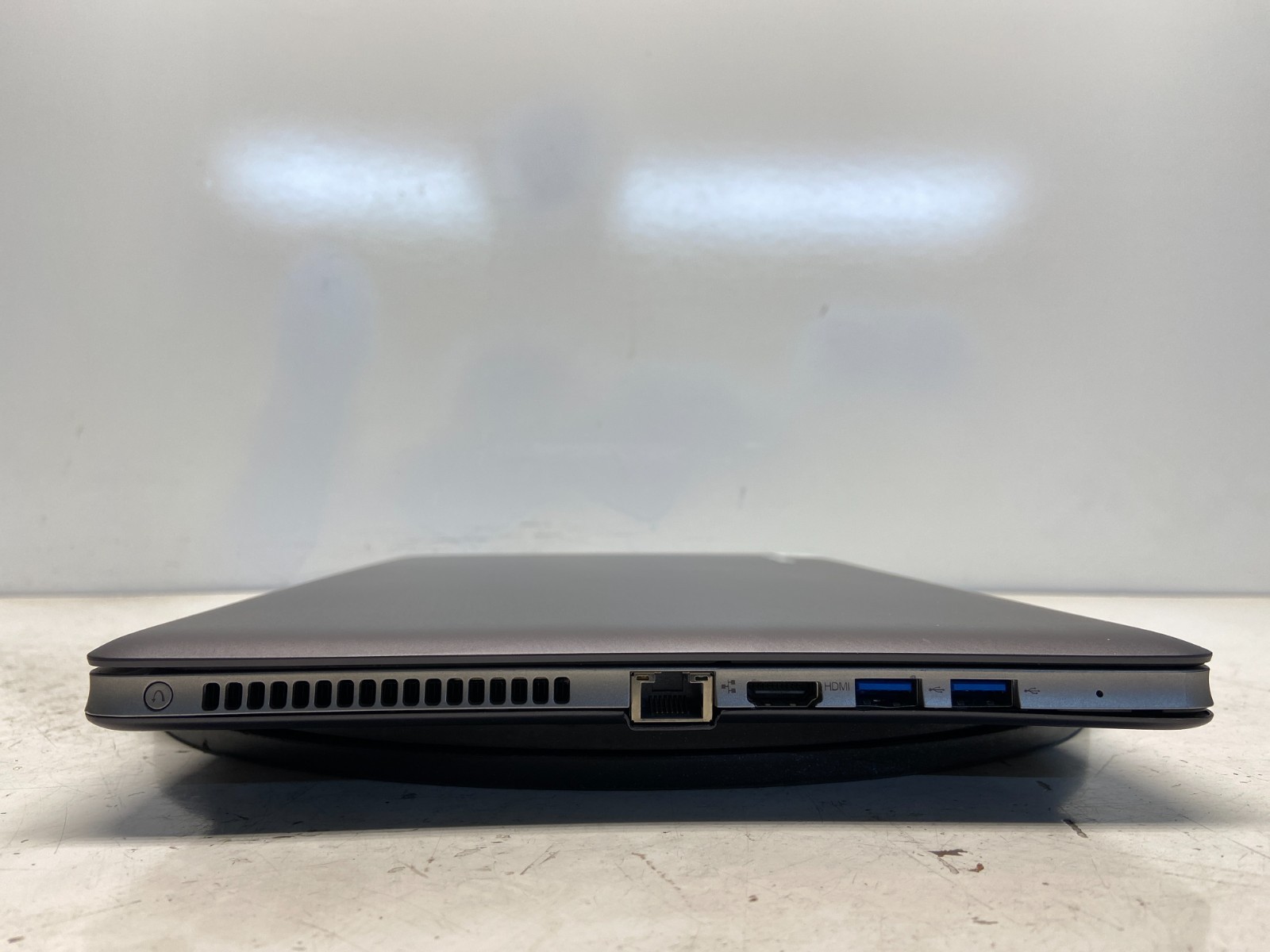 Lenovo IdeaPad U310 Touch Intel i5-3337U 1.8GHz 2 GB NO HDD