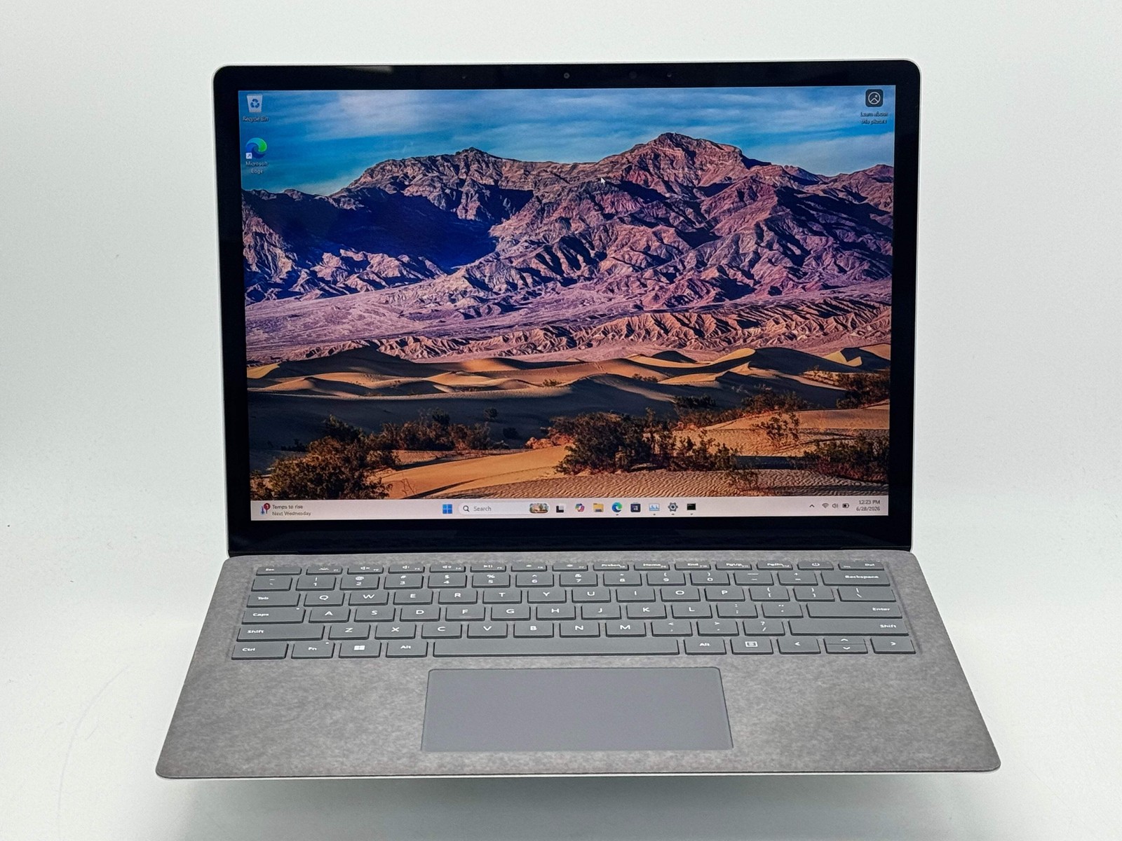 Microsoft Surface Laptop 4 Model 1950 i5-1145G7 8GB 256GB Touchscreen