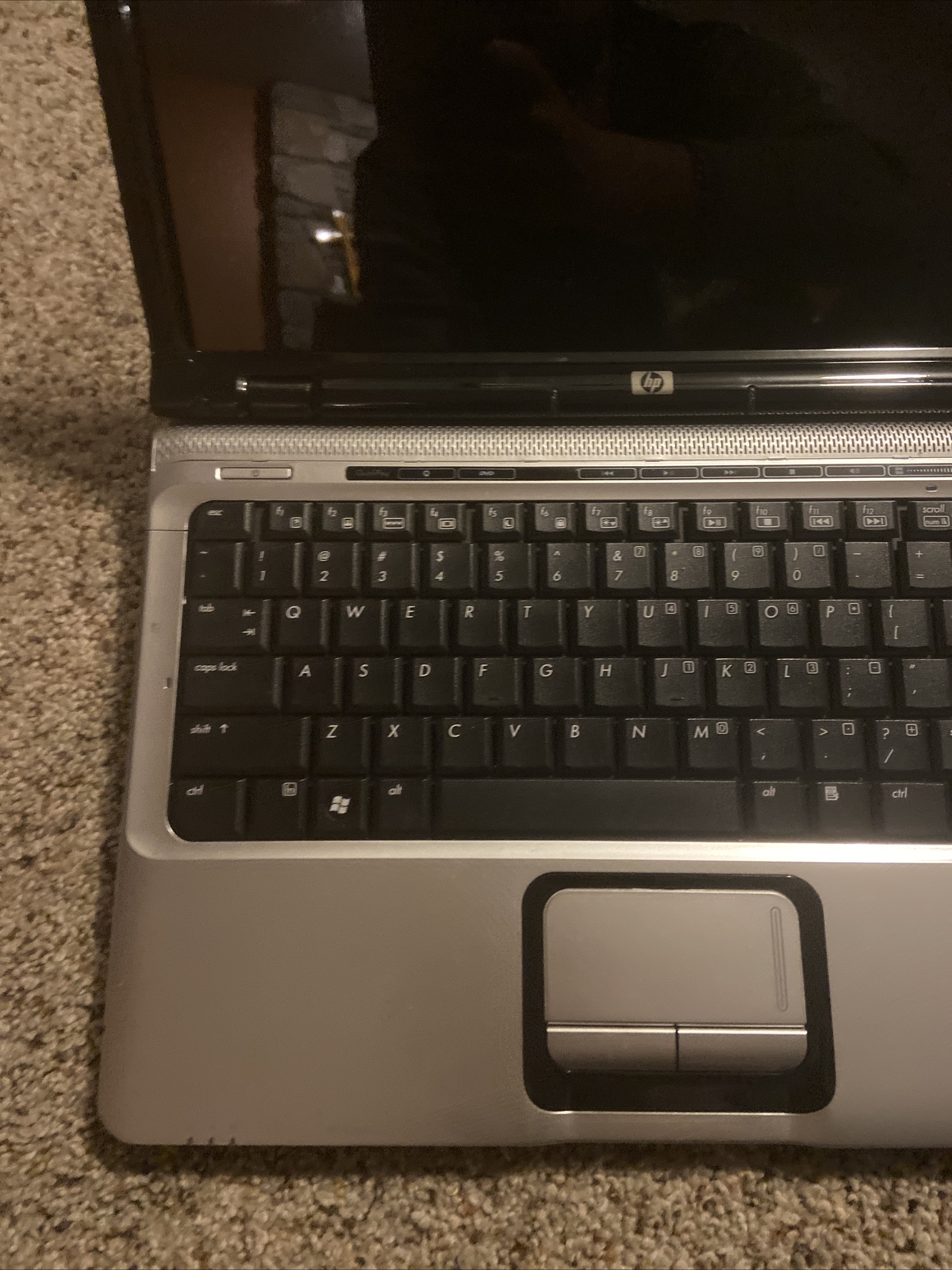 HP Pavilion Widescreen Entertainment PC dv2000 Laptop – UNTESTED – Nice