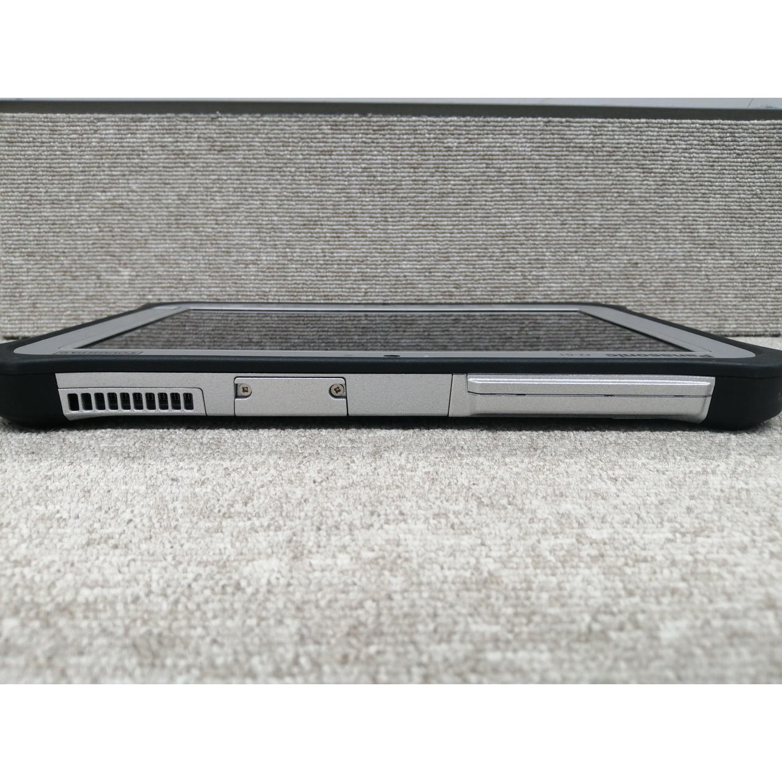PANASONIC FZ-G1 10.1″ Intel Core i5-7300U 240GB SSD Windows 11 Pro Tablet PC