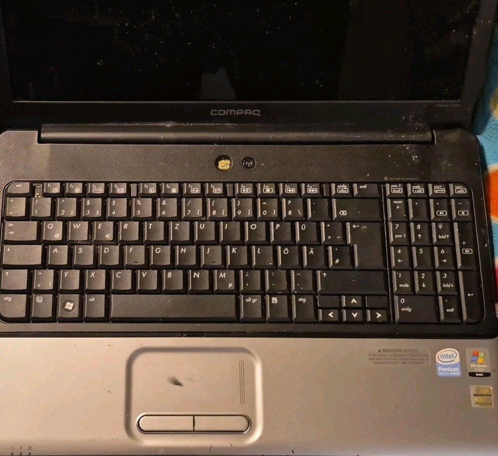 [Parts/Powers On] Compaq Presario CQ60-120EG No Power Supply. No Hard-Drive USA