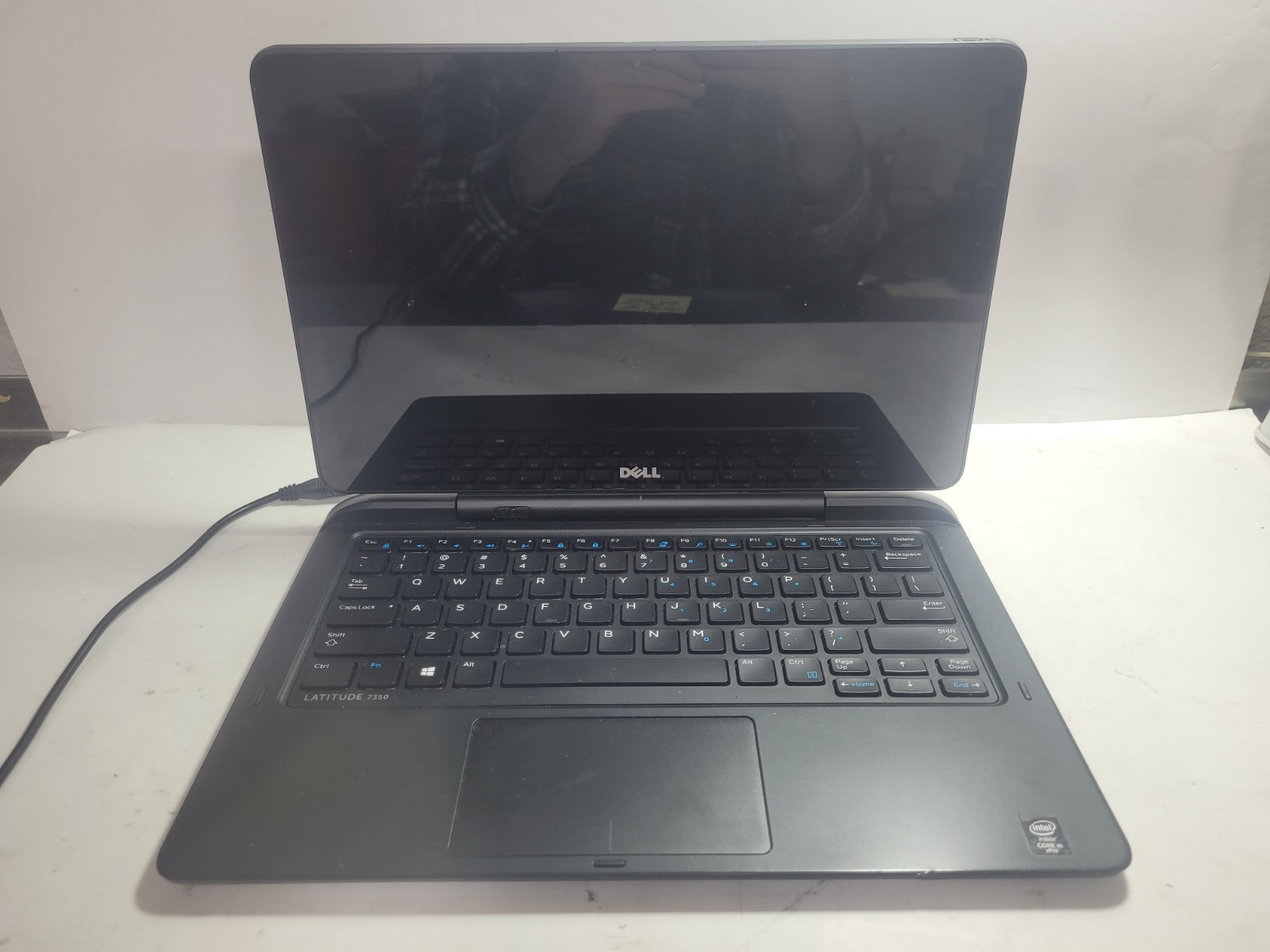 Dell Latitude 7350 P58G Unknown Specs 13.3″ Laptop for Parts/Repair *READ #0275