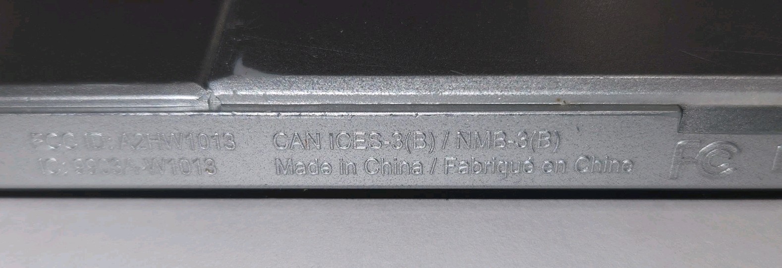 RCA Cambio W101SA23 Silver Tablet/Laptop & Keyboard – Locked PW For Parts ONLY