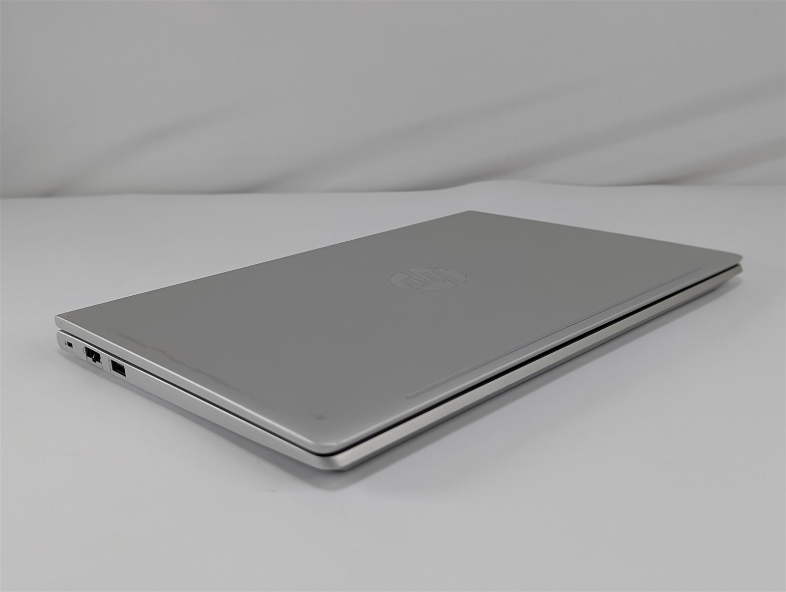 HP ProBook 445 G9 Laptop 14″ Ryzen 5 5625U 16GB RAM 512GB SSD FHD Silver Win11