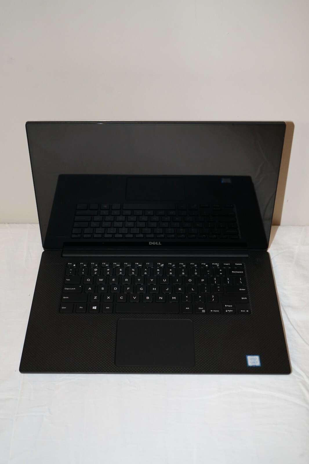 ^ Dell Precision 5520 i5-7300HQ @ 2.5GHz 16GB Ram No HD “DISPLAY ISSUES” #C1409