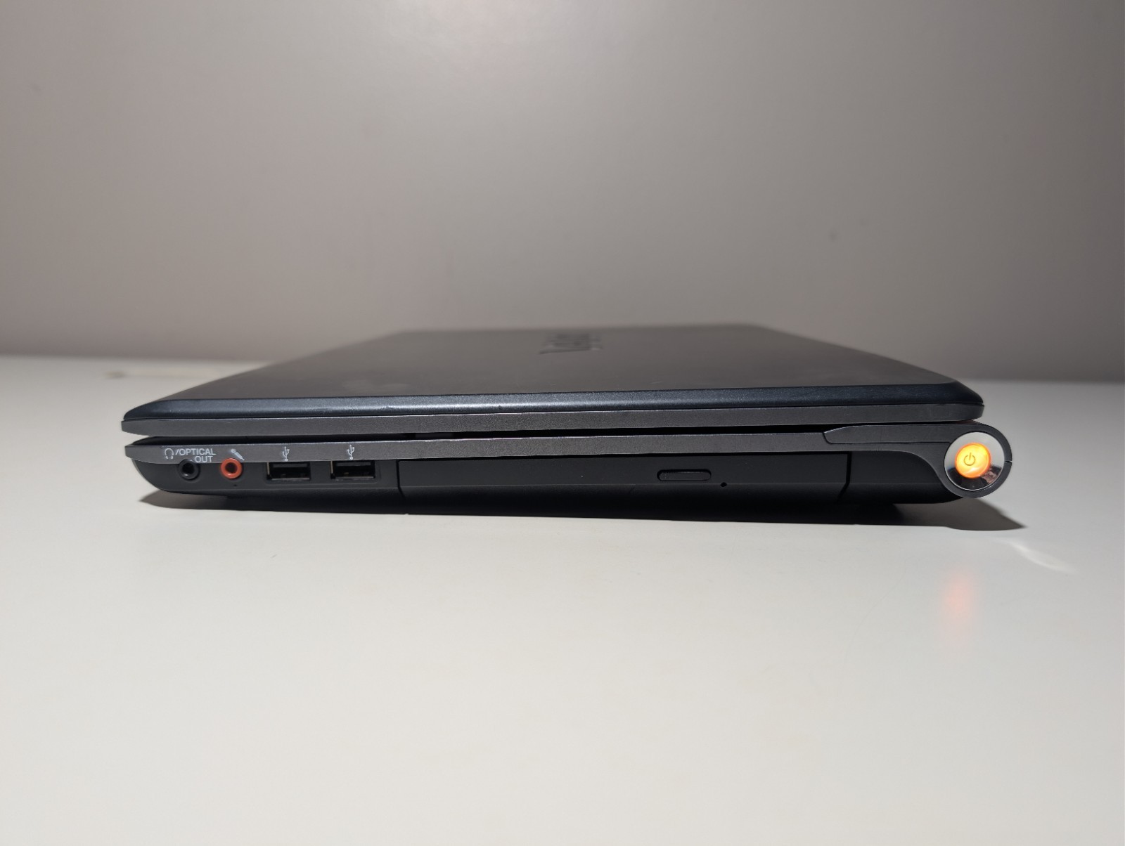 16″ SONY VAIO VPCF1 | i7-740QM 16GB RAM 512GB SSD | FHD NVIDIA | Win 10 & 7 Dual
