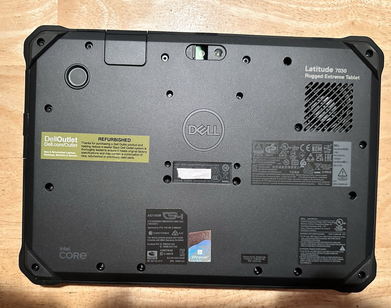 Dell Latitude RUGGED Extreme Tablet 7030 i7-1260U 512GB 32GB TOUCH CMRA W11P WTY