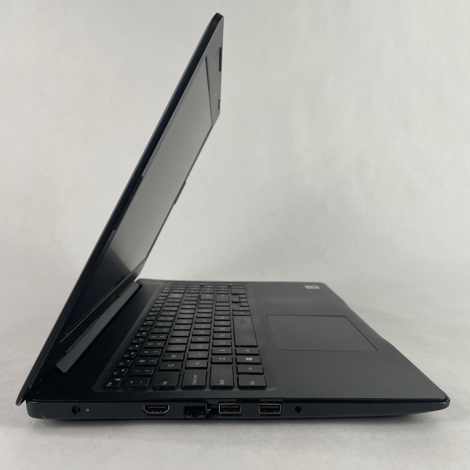 Dell Vostro 3590 15.6″ i5-10210U 1.60 GHz 8 GB RAM No SSD No OS No Battery